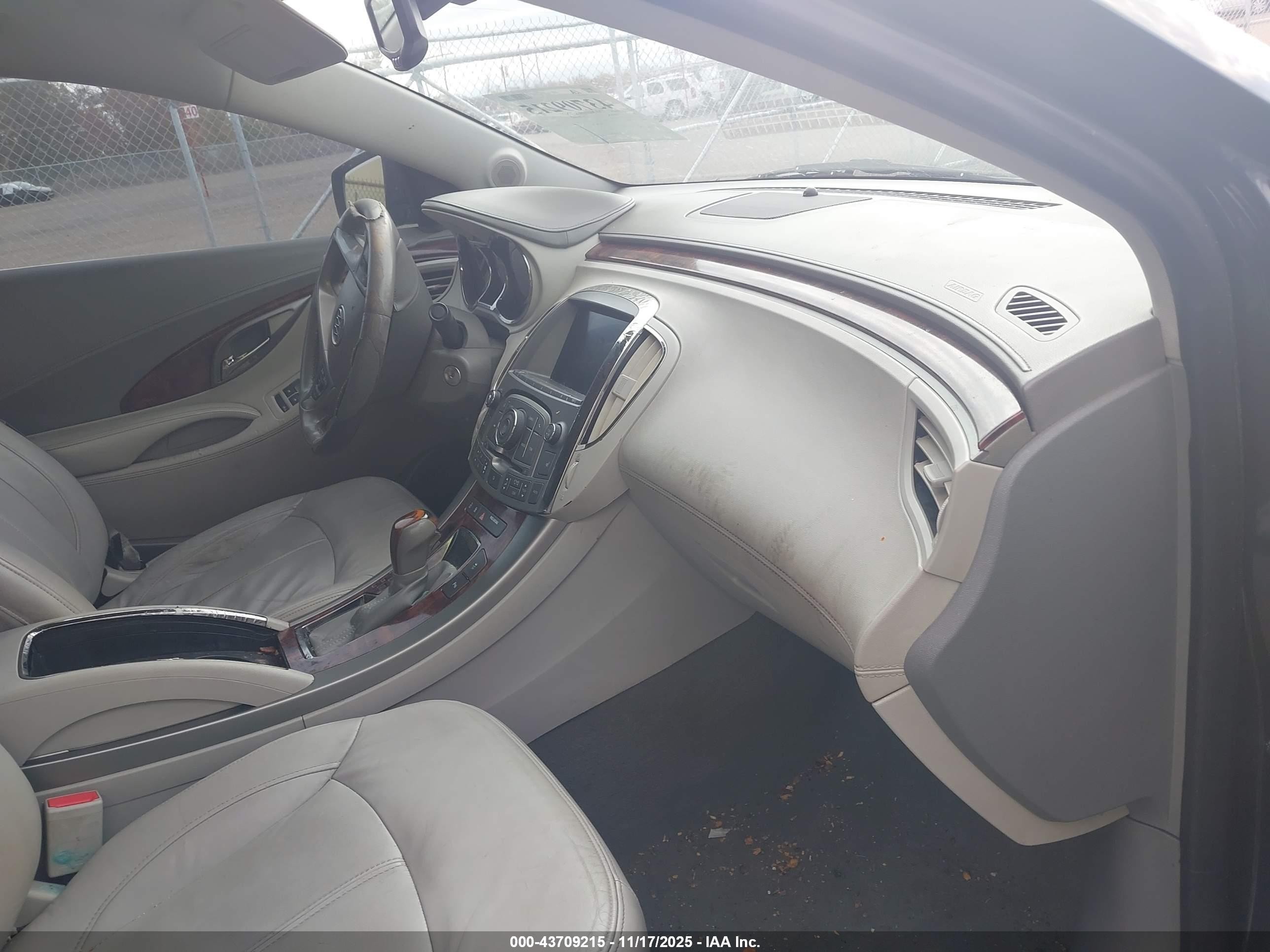 2012 Buick Lacrosse Premium 1 Group Blue vin: 1G4GD5G39CF295368