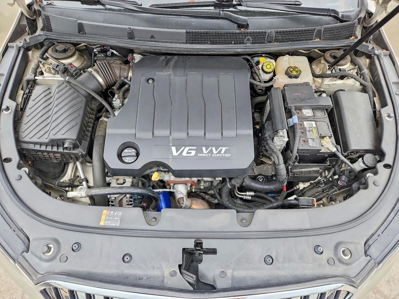 2015 Buick Lacrosse Premium Кремовый vin: 1G4GD5G3XFF124701