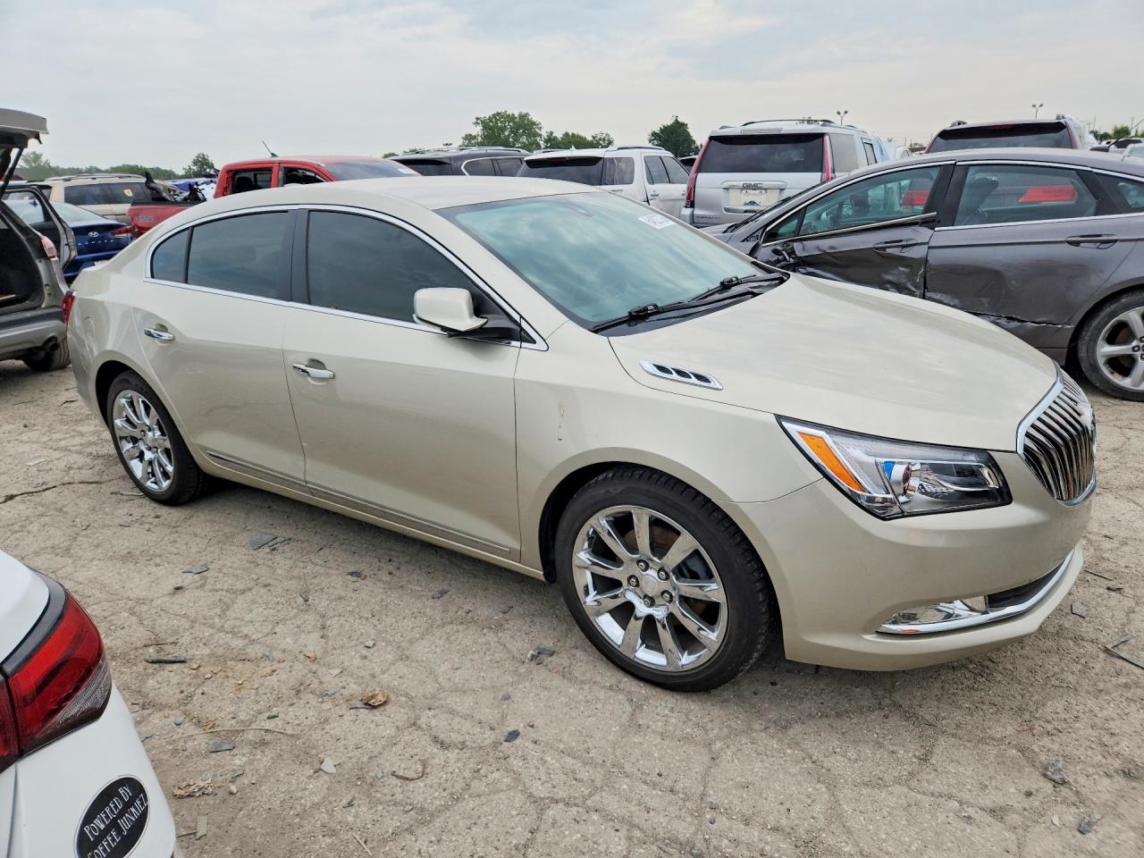 2015 Buick Lacrosse Premium Кремовый vin: 1G4GD5G3XFF124701