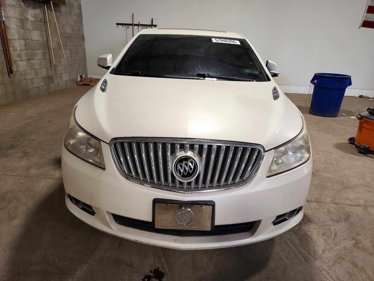 2010 Buick Lacrosse Cxl Cream vin: 1G4GD5GG3AF138192