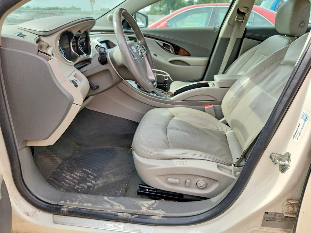2012 Buick Lacrosse Premium White vin: 1G4GD5GR2CF311608