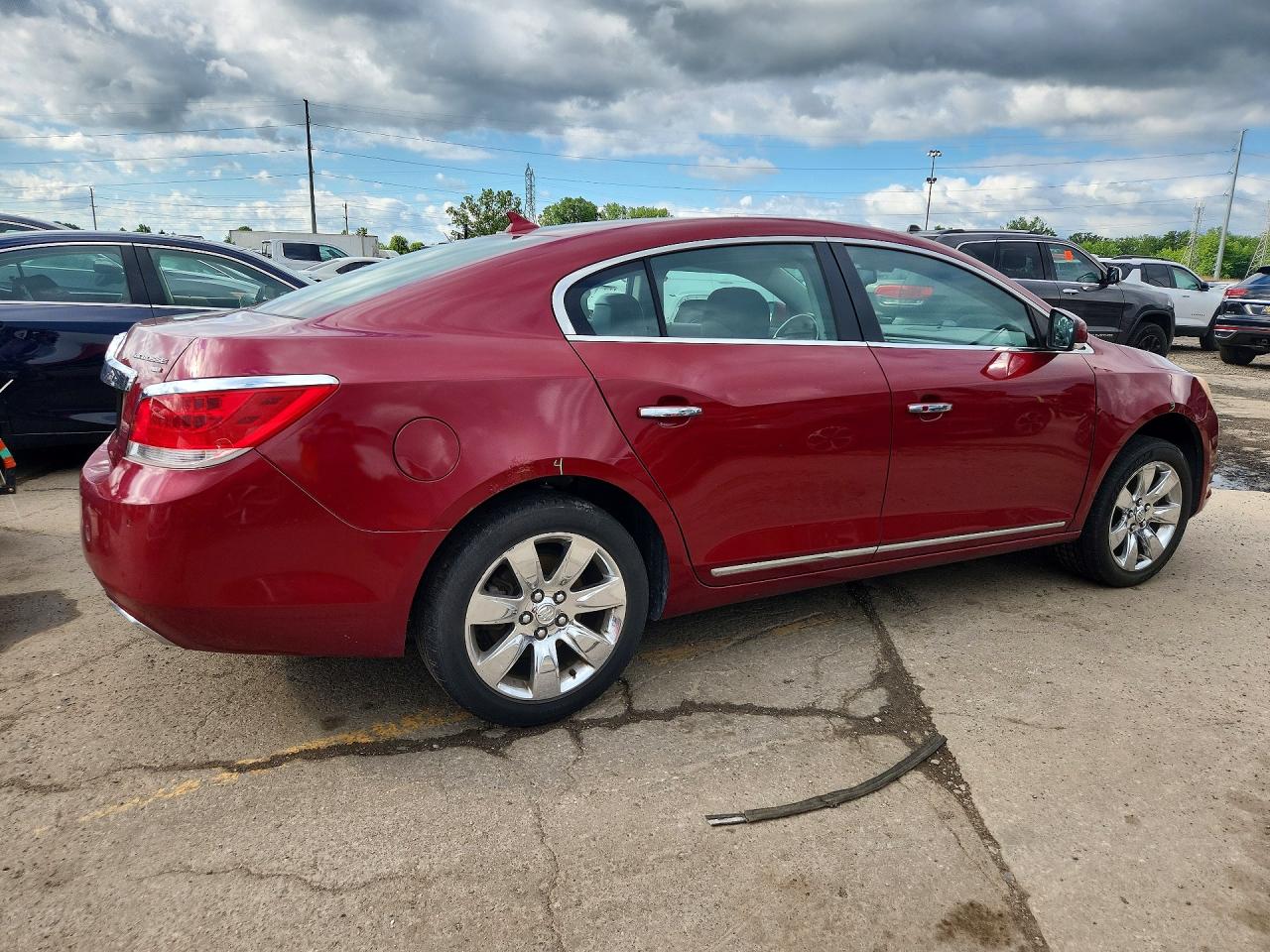 2011 Buick Lacrosse Cxs Burgundy vin: 1G4GE5ED0BF307088