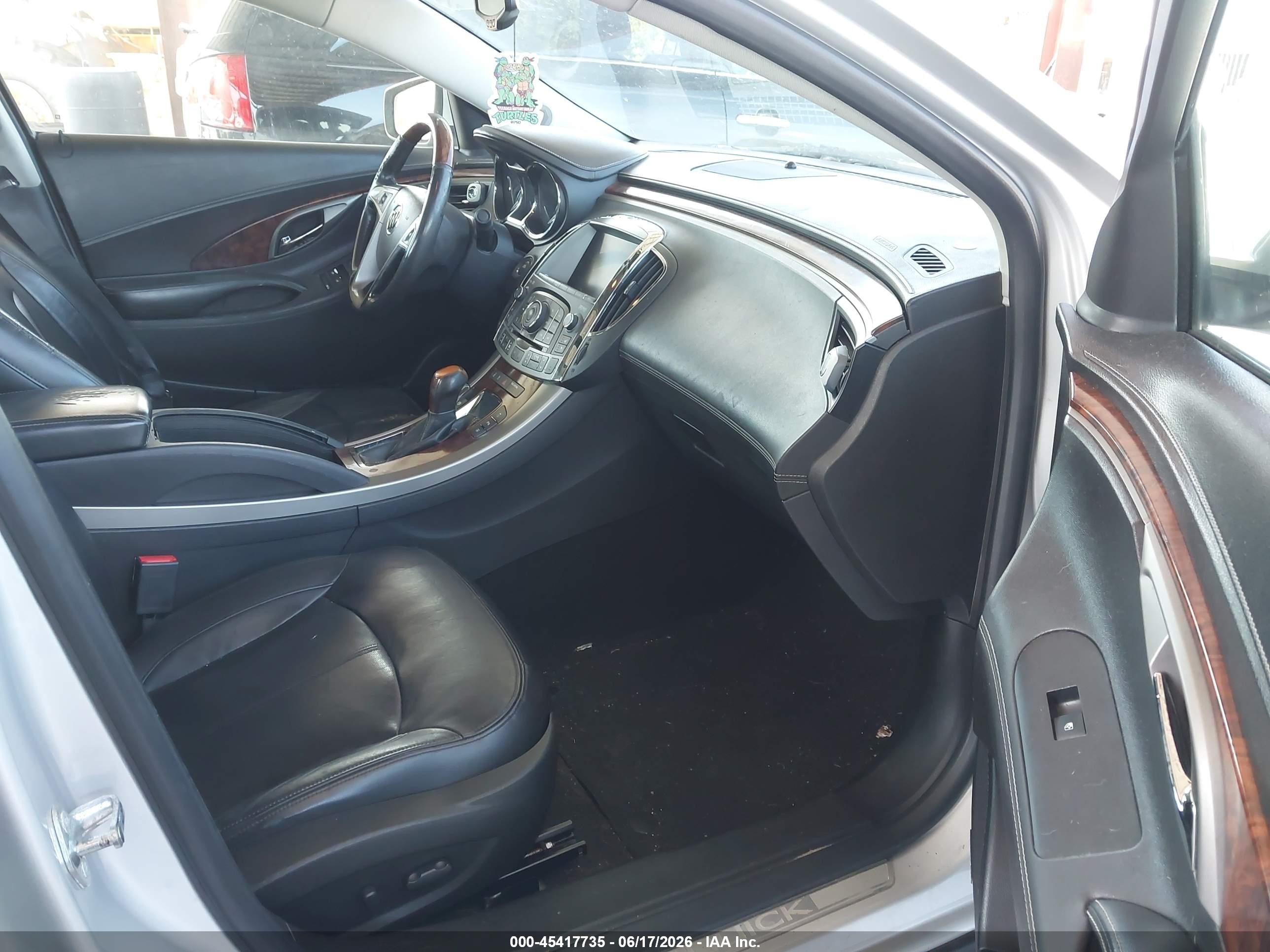 2011 Buick Lacrosse Cxs Silver vin: 1G4GE5ED1BF320092