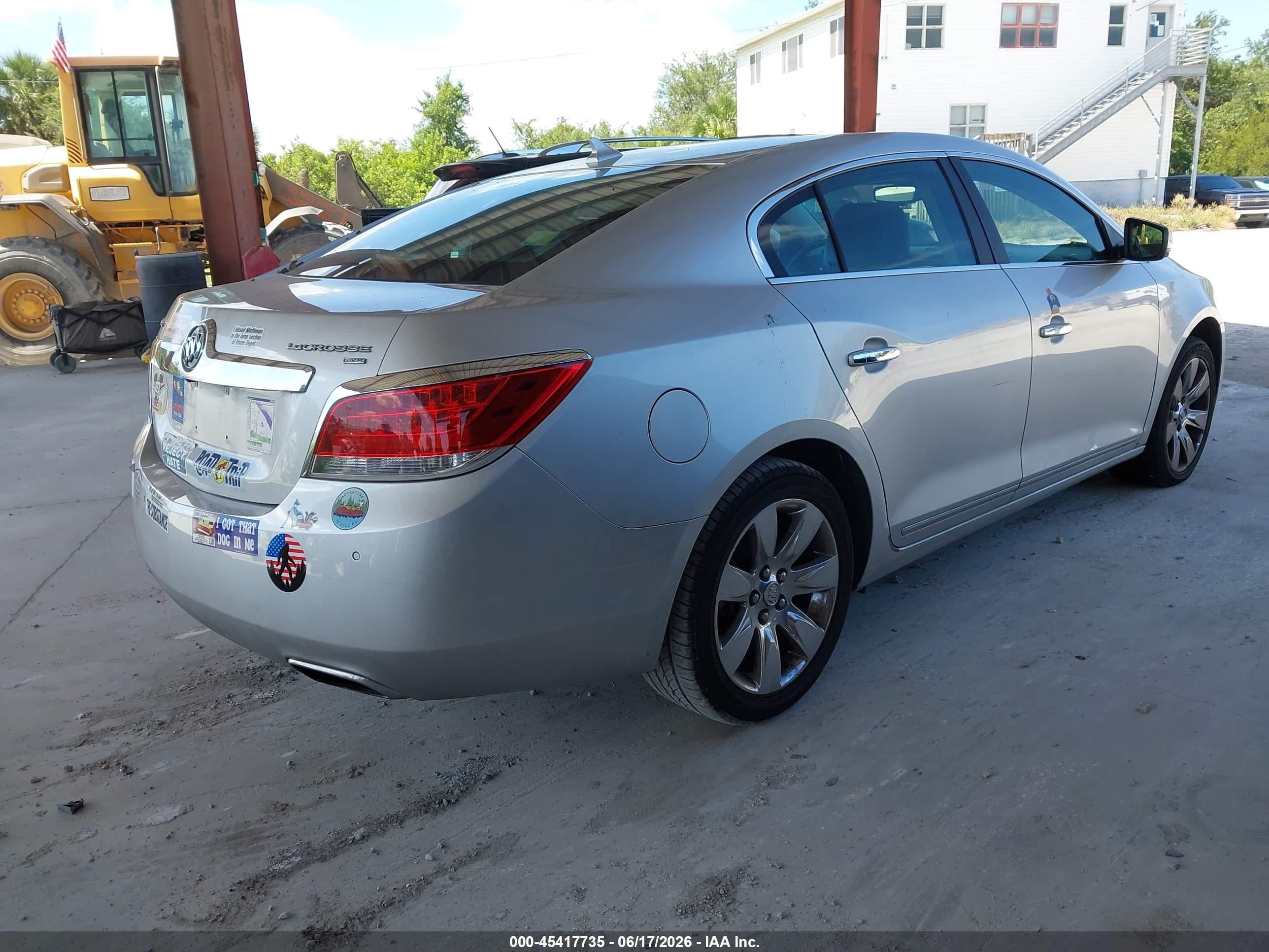 2011 Buick Lacrosse Cxs Silver vin: 1G4GE5ED1BF320092