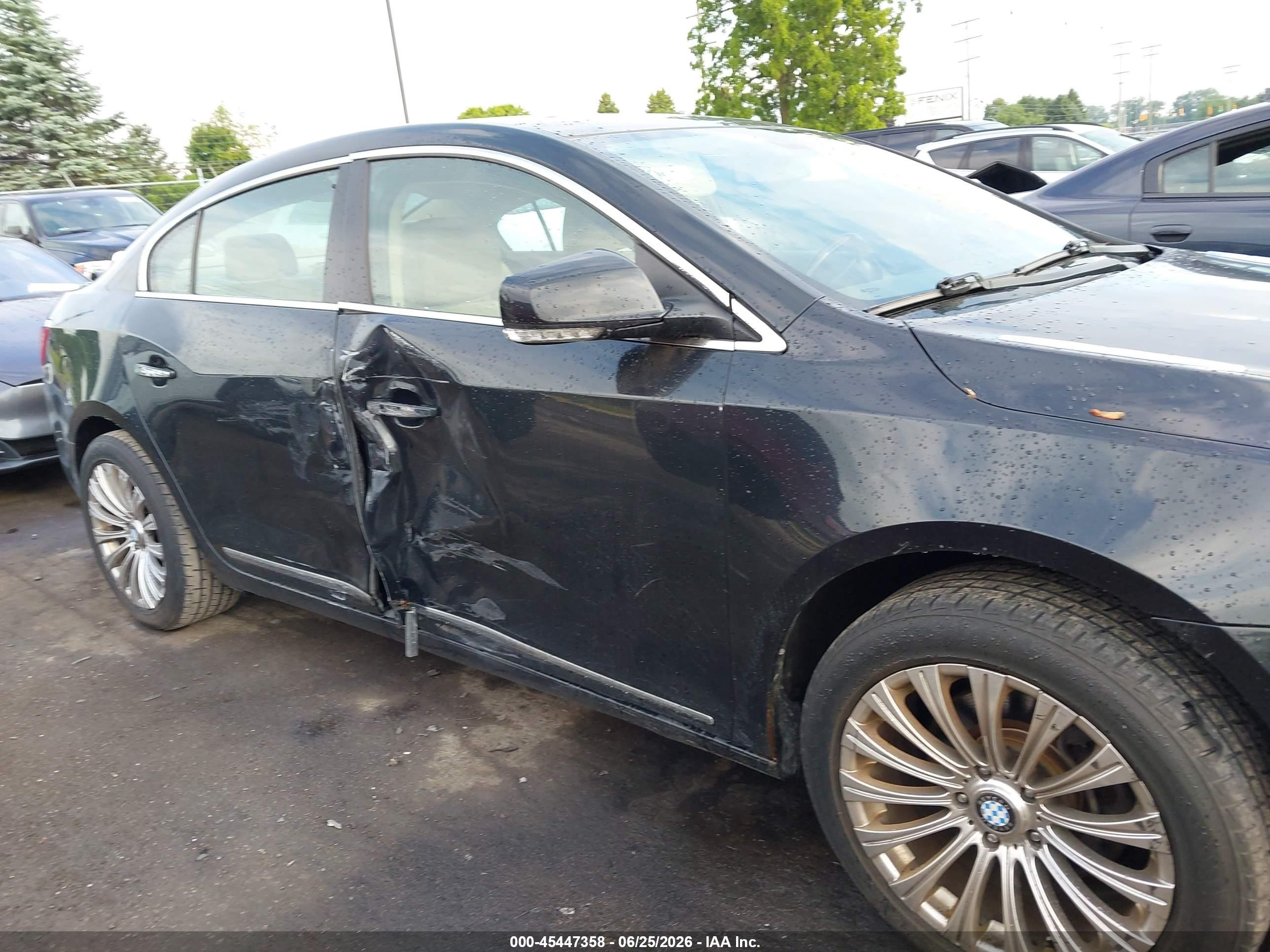 2011 Buick Lacrosse Cxs Black vin: 1G4GE5ED2BF213990