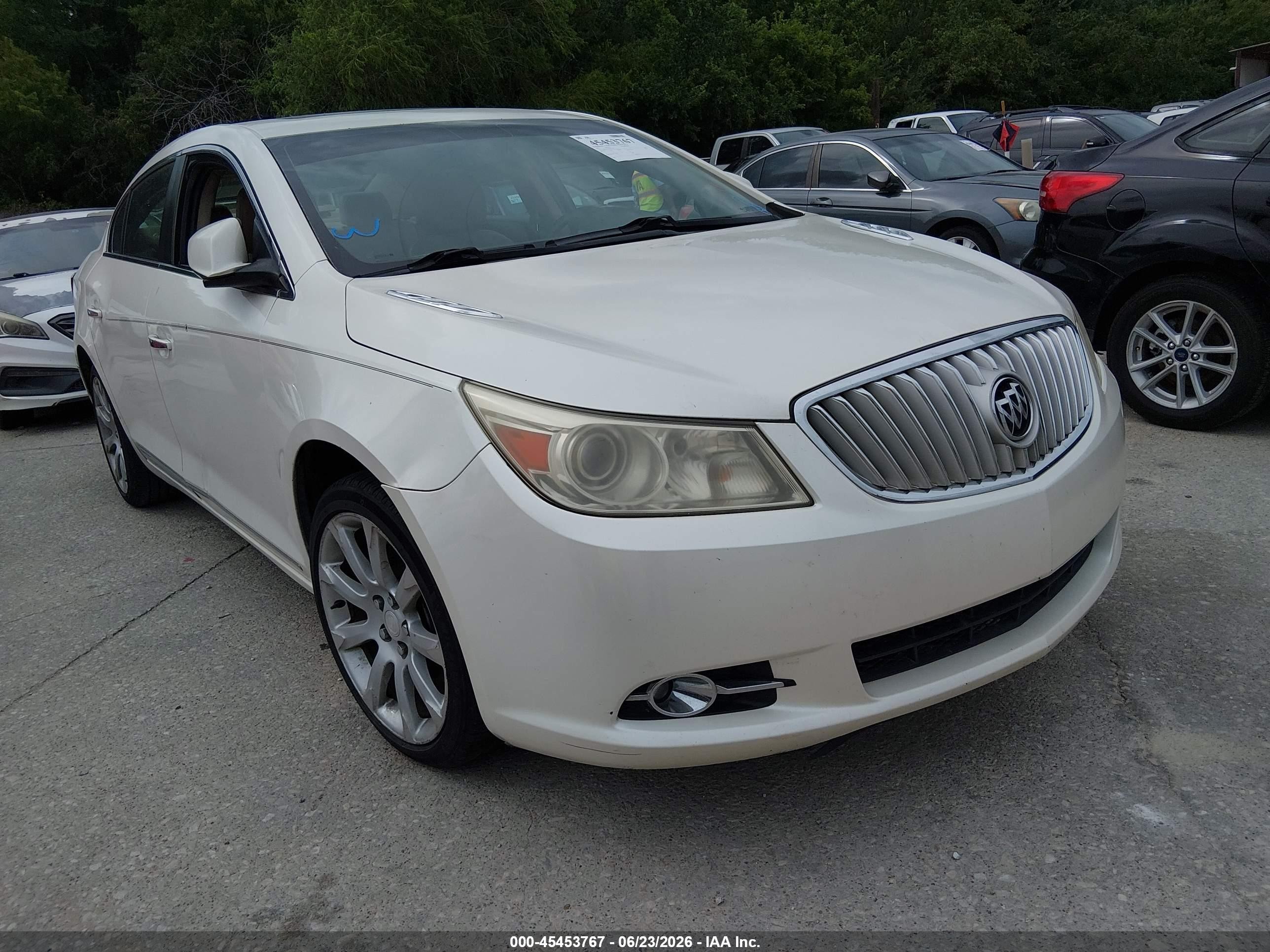 2011 Buick Lacrosse Cxs Cream vin: 1G4GE5ED4BF124163