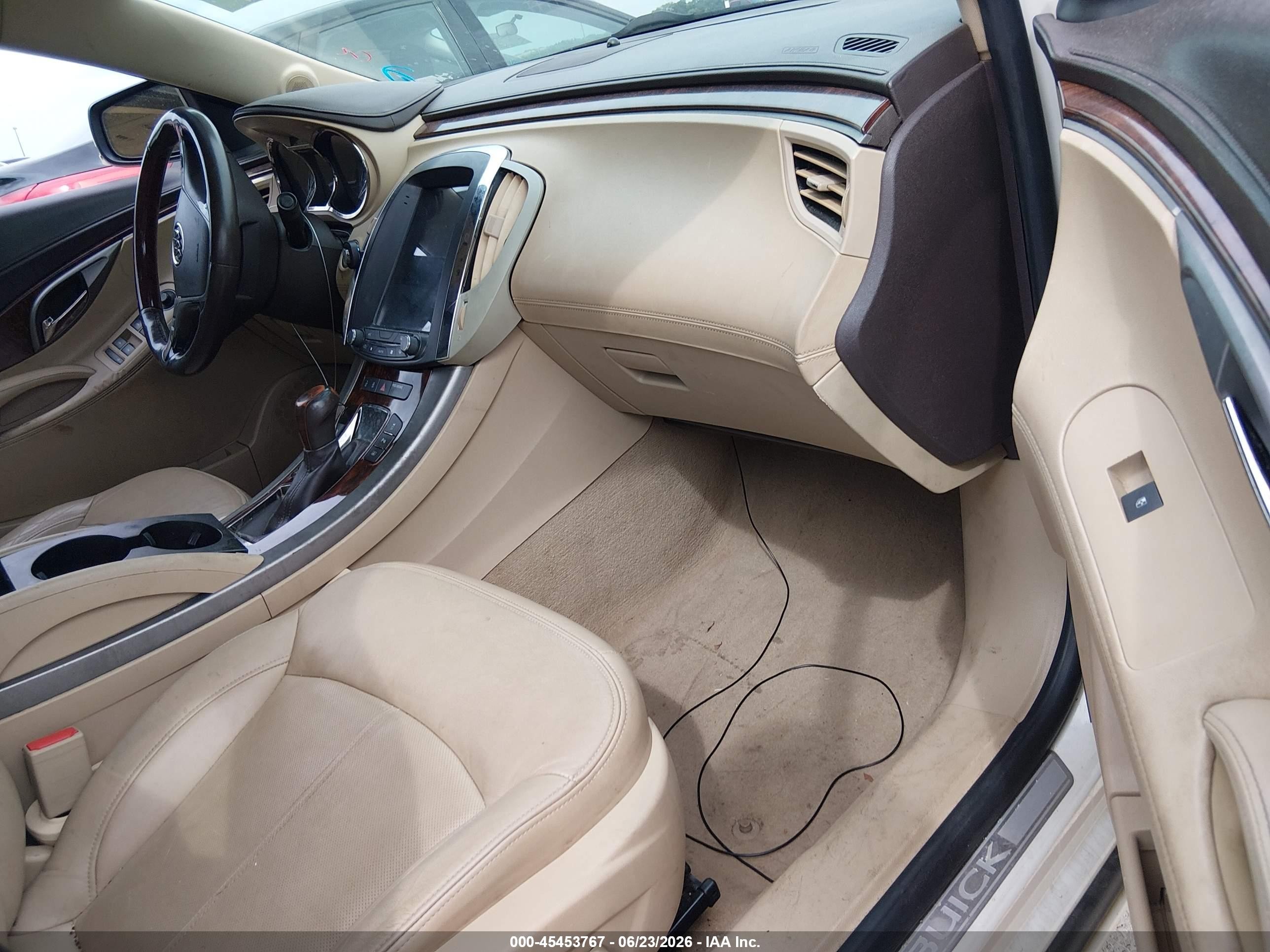2011 Buick Lacrosse Cxs Кремовый vin: 1G4GE5ED4BF124163