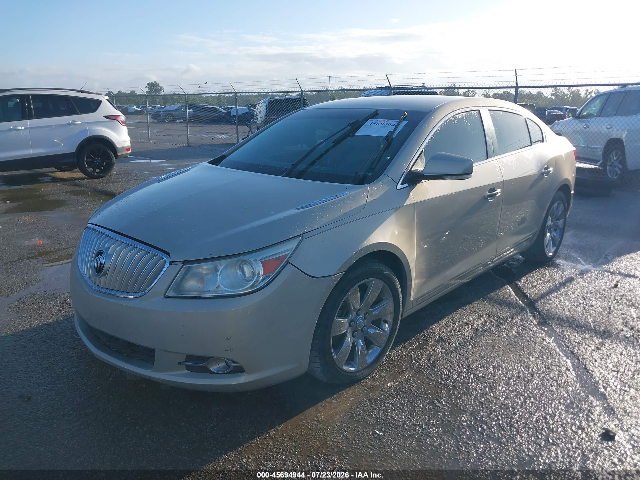2011 Buick Lacrosse Cxs Beige vin: 1G4GE5ED5BF204944