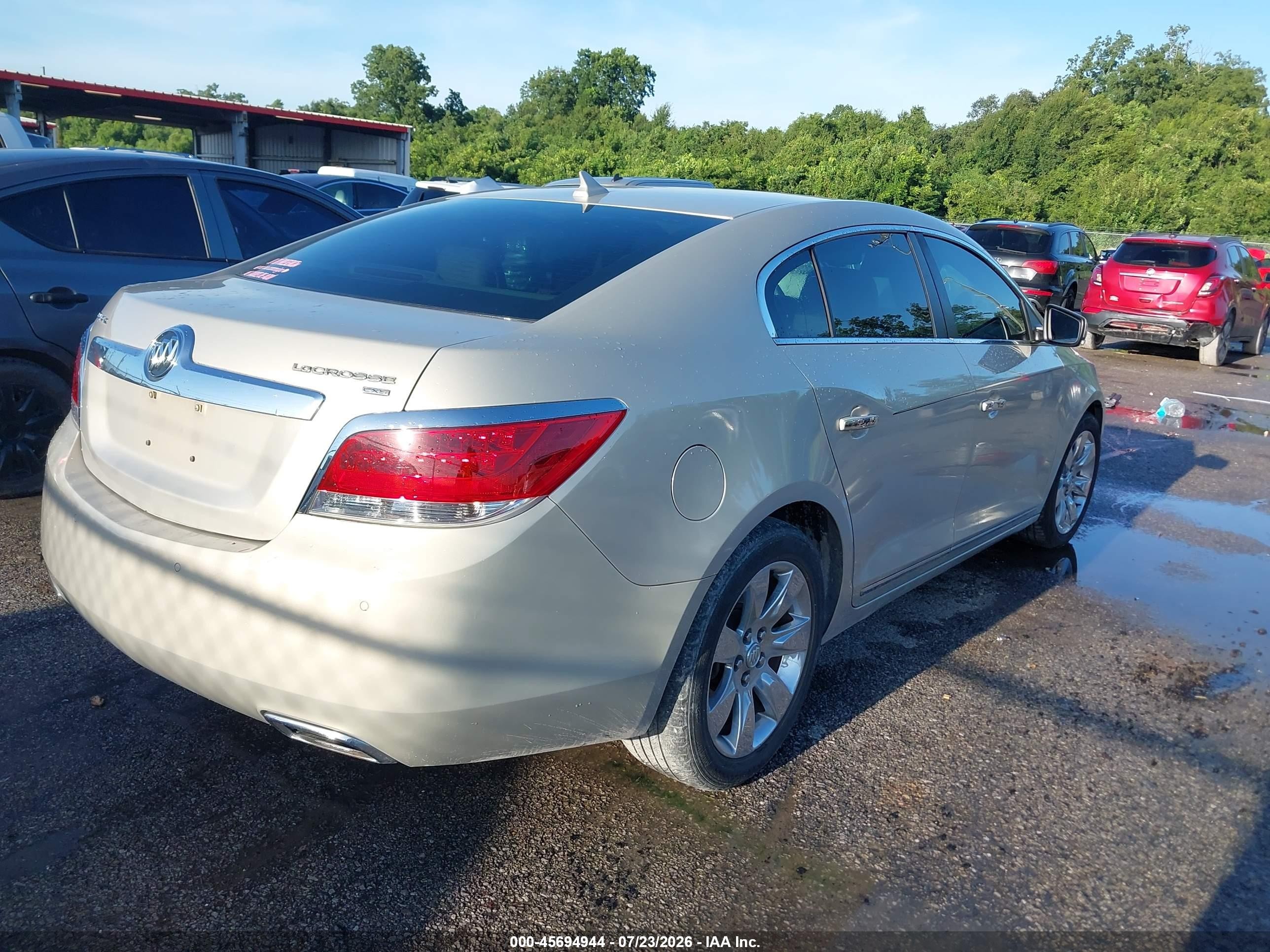 2011 Buick Lacrosse Cxs Beige vin: 1G4GE5ED5BF204944