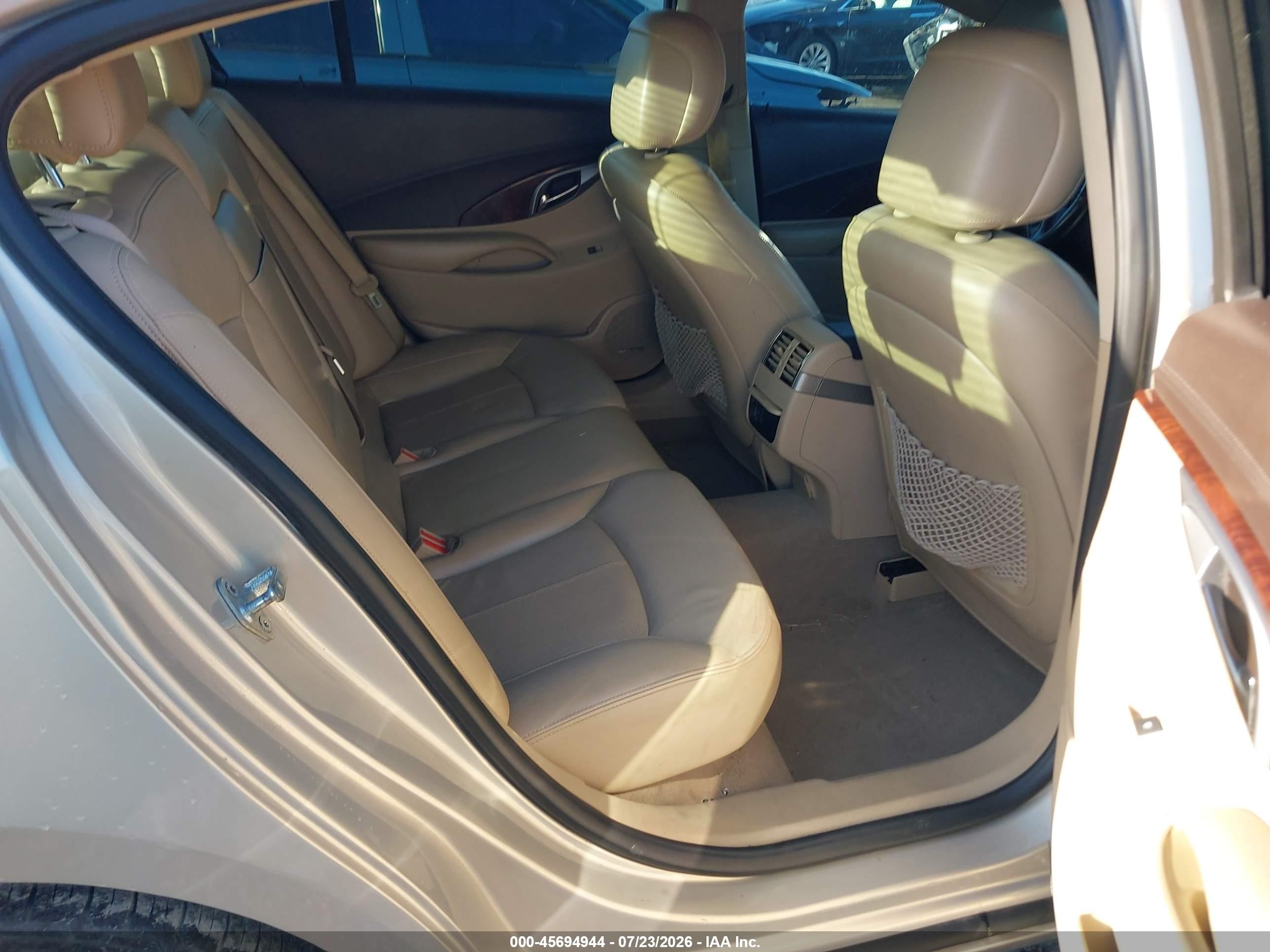 2011 Buick Lacrosse Cxs Beige vin: 1G4GE5ED5BF204944