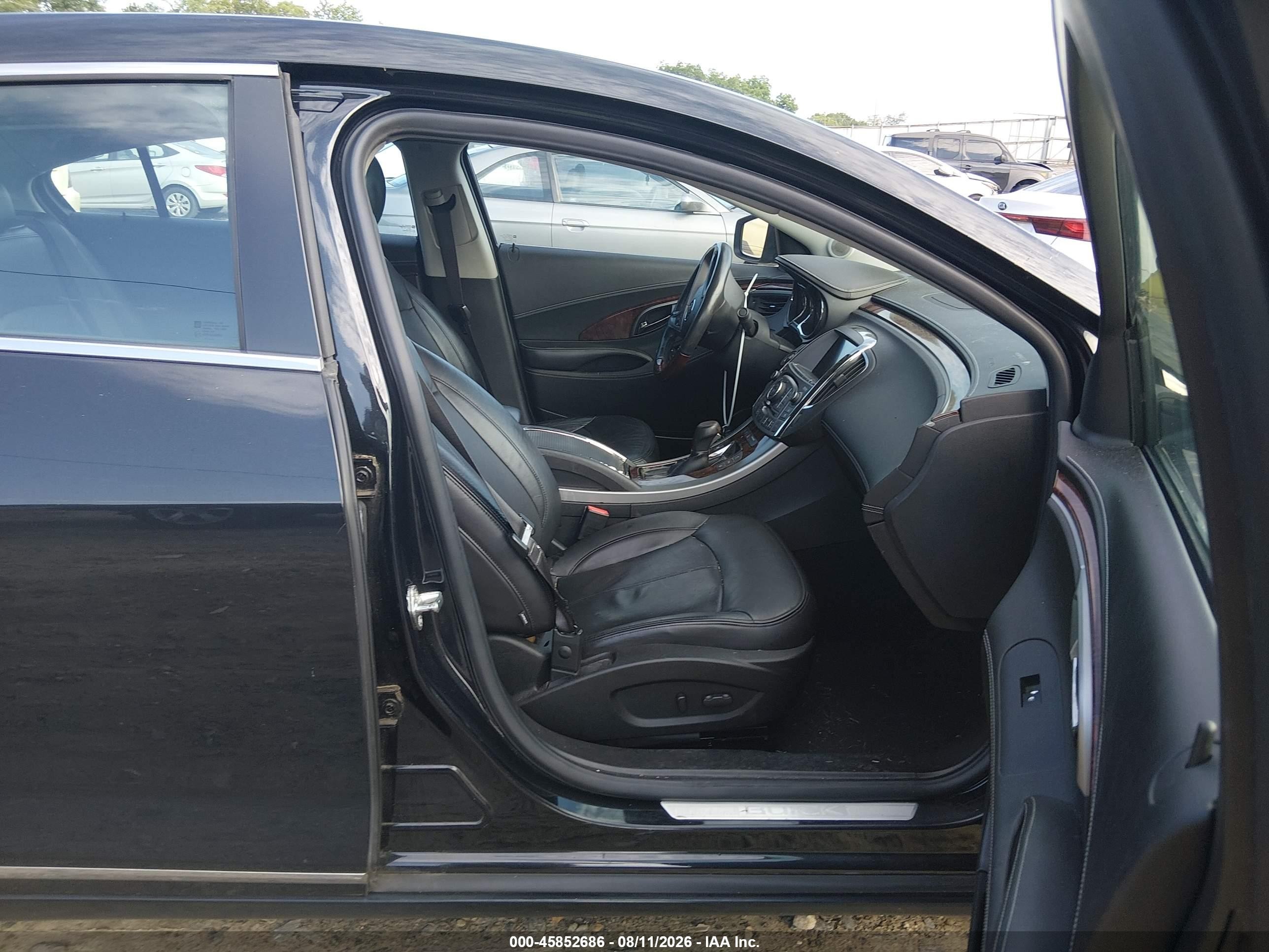 2011 Buick Lacrosse Cxs Черный vin: 1G4GE5ED5BF218181