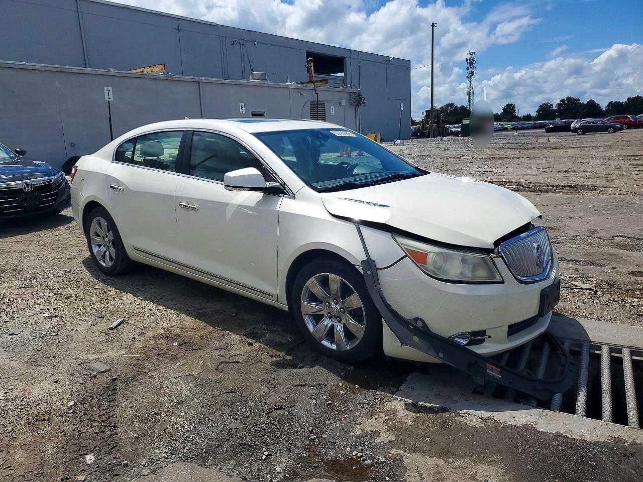 2011 Buick Lacrosse Cxs White vin: 1G4GE5ED7BF135660