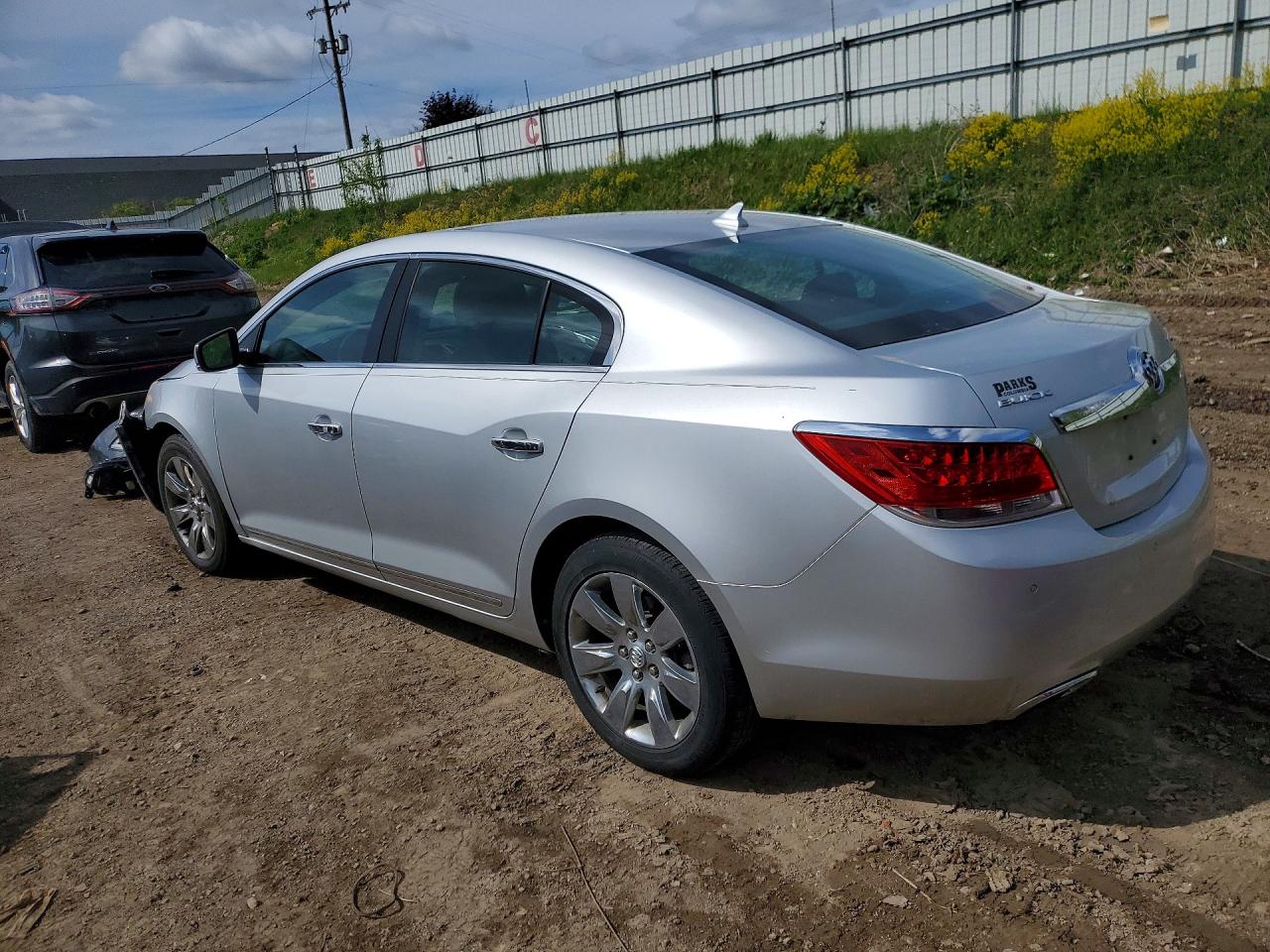 2011 Buick Lacrosse Cxs Silver vin: 1G4GE5ED8BF227912