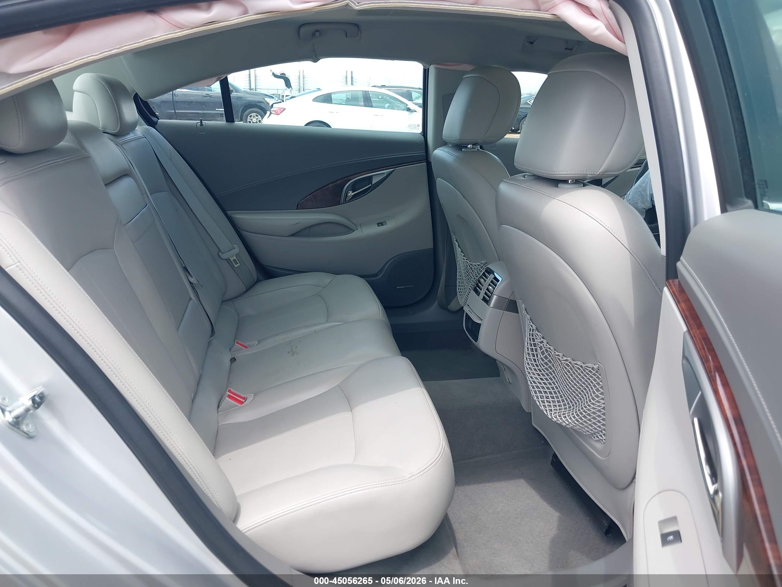 2011 Buick Lacrosse Cxs Серебряный vin: 1G4GE5ED8BF295126