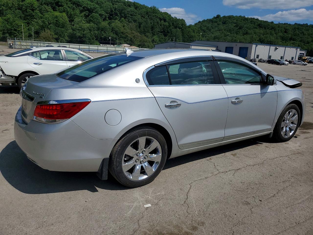 2011 Buick Lacrosse Cxs Silver vin: 1G4GE5EDXBF136480