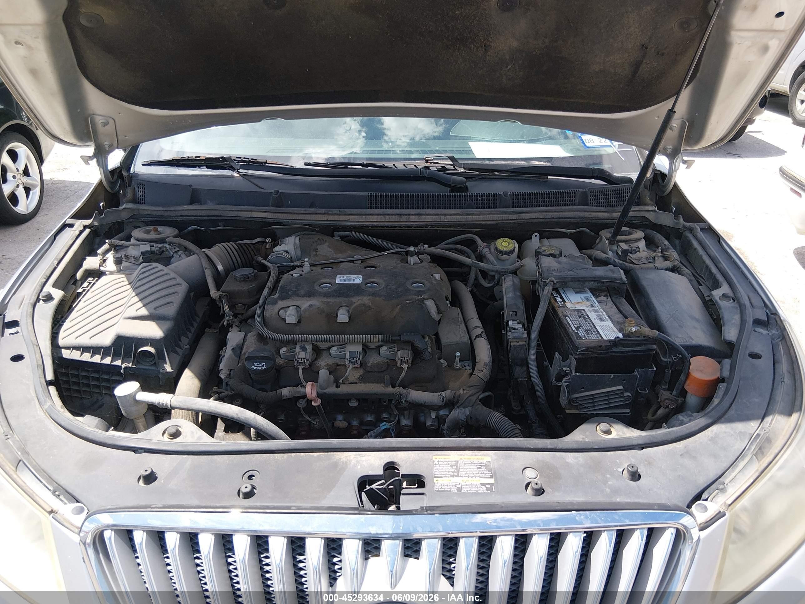2010 Buick Lacrosse Cxs Silver vin: 1G4GE5EV0AF264654