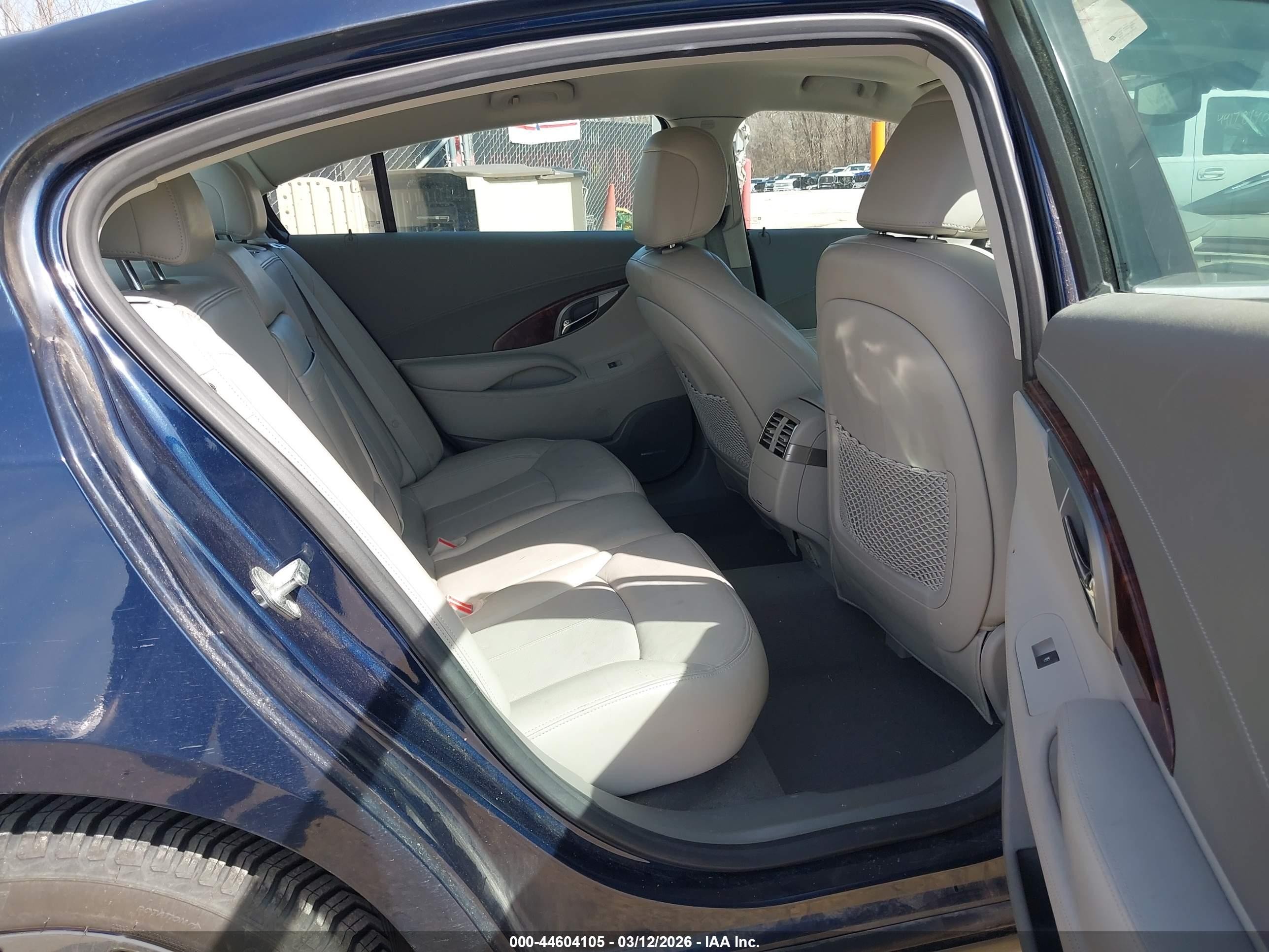 2010 Buick Lacrosse Cxs Navy vin: 1G4GE5EV1AF154325