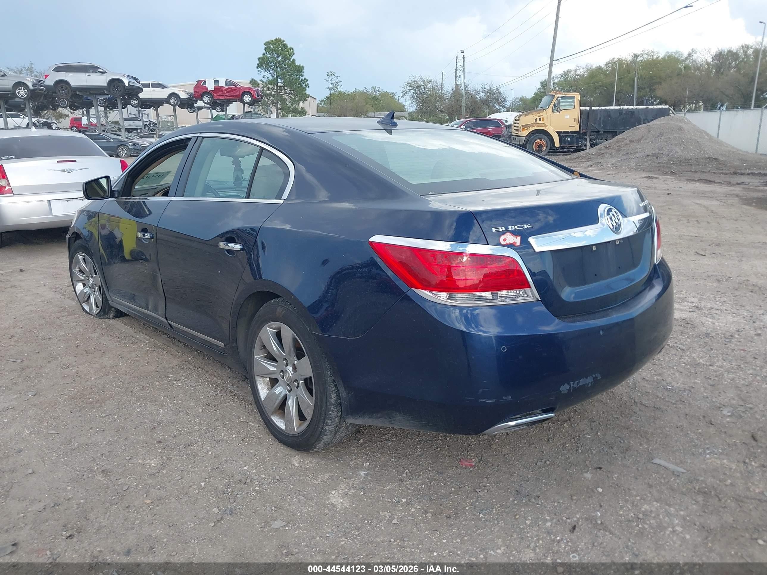 2010 Buick Lacrosse Cxs Blue vin: 1G4GE5EV3AF268729