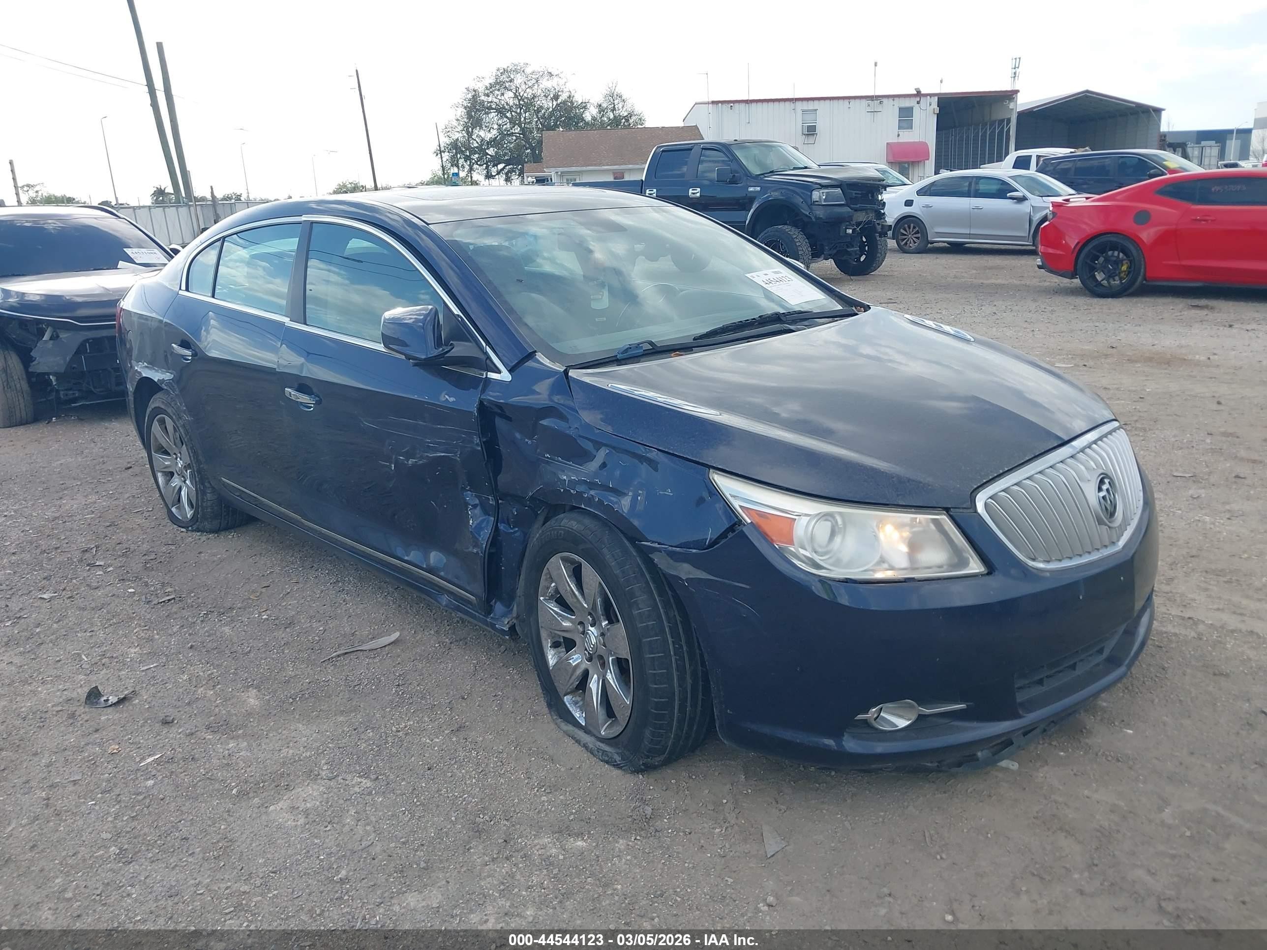2010 Buick Lacrosse Cxs Blue vin: 1G4GE5EV3AF268729