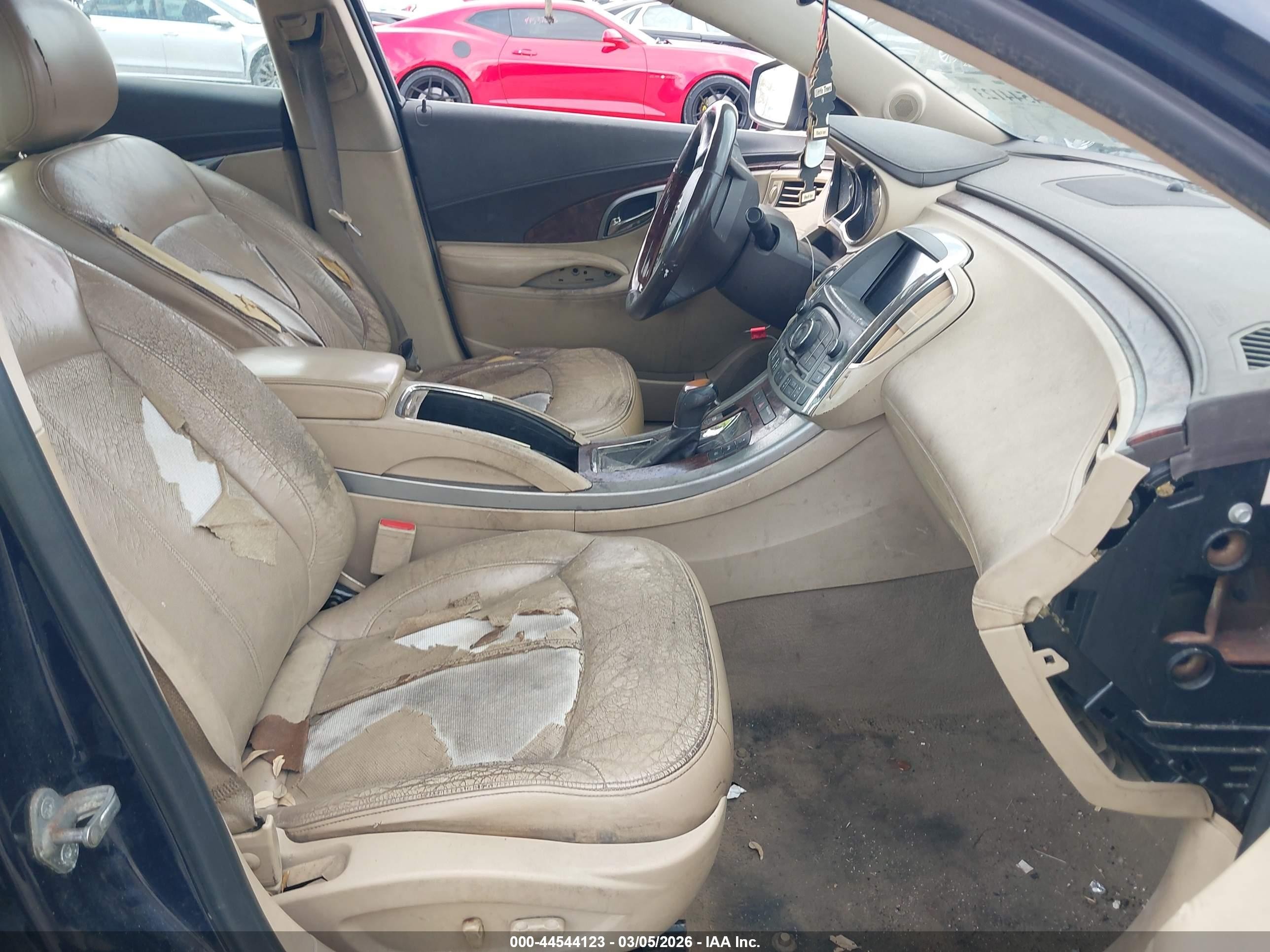2010 Buick Lacrosse Cxs Blue vin: 1G4GE5EV3AF268729