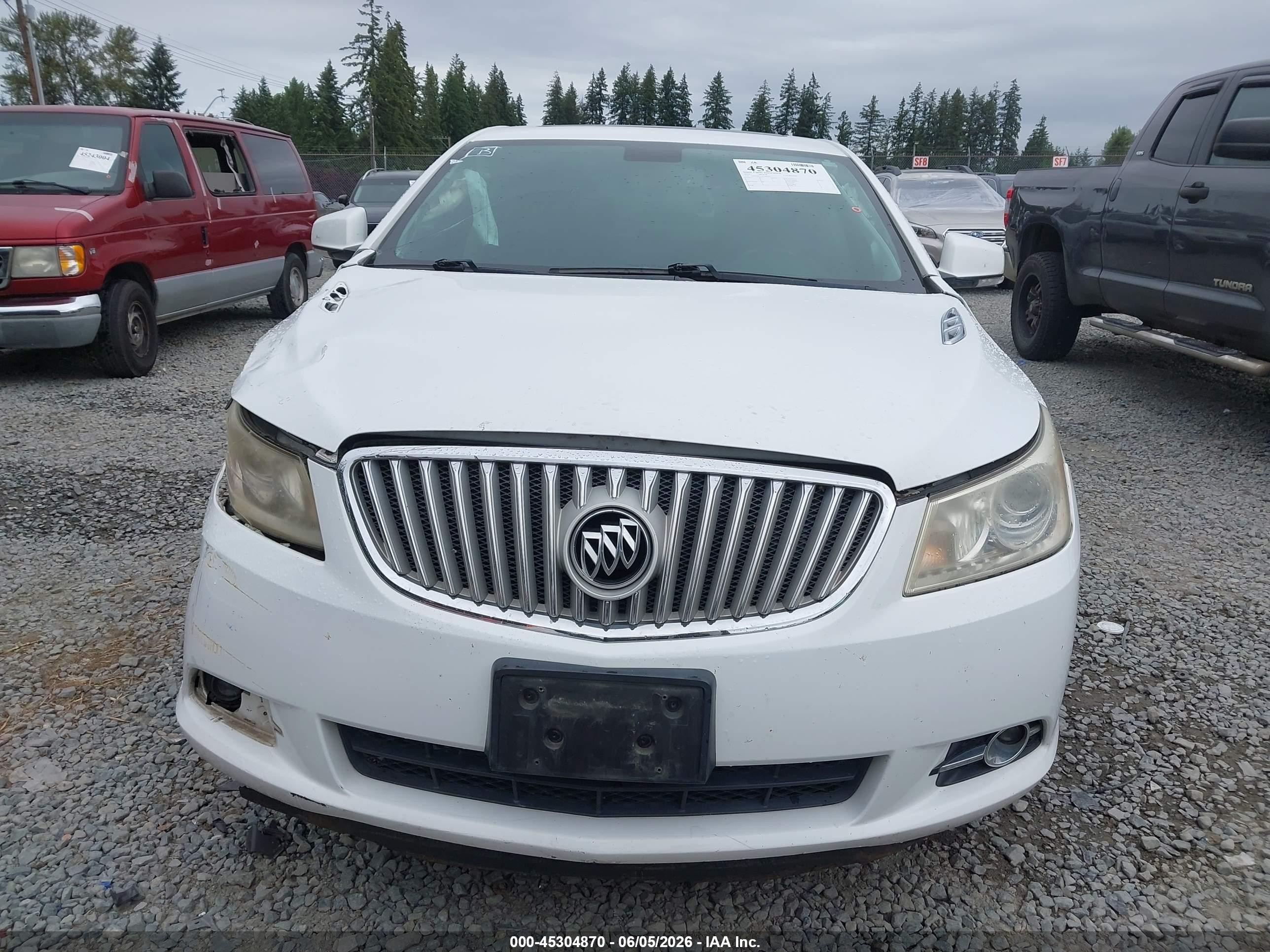 2010 Buick Lacrosse Cxs White vin: 1G4GE5EV4AF309160