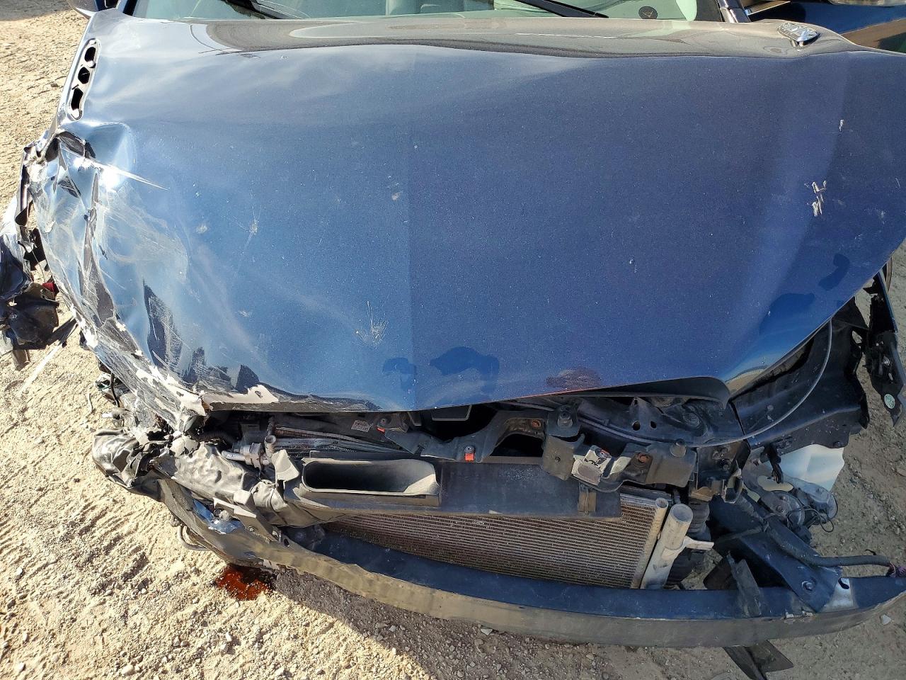 2010 Buick Lacrosse Cxs Blue vin: 1G4GE5EV6AF154501