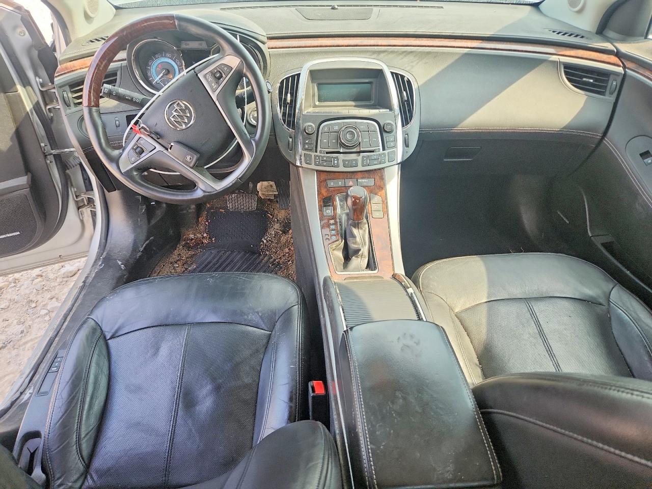 2010 Buick Lacrosse Cxs Silver vin: 1G4GE5EV7AF239539