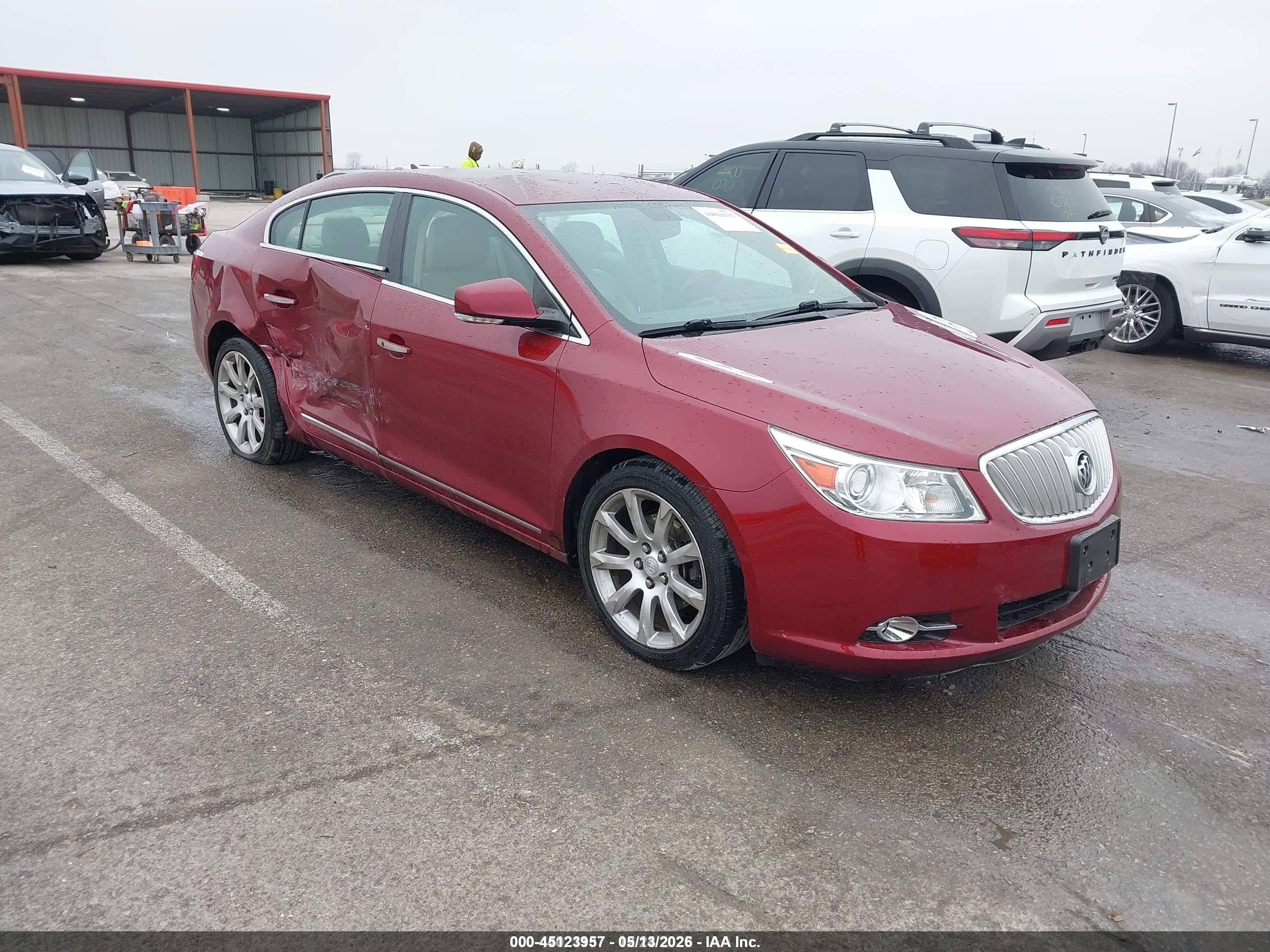2010 Buick Lacrosse Cxs Red vin: 1G4GE5EV8AF166410