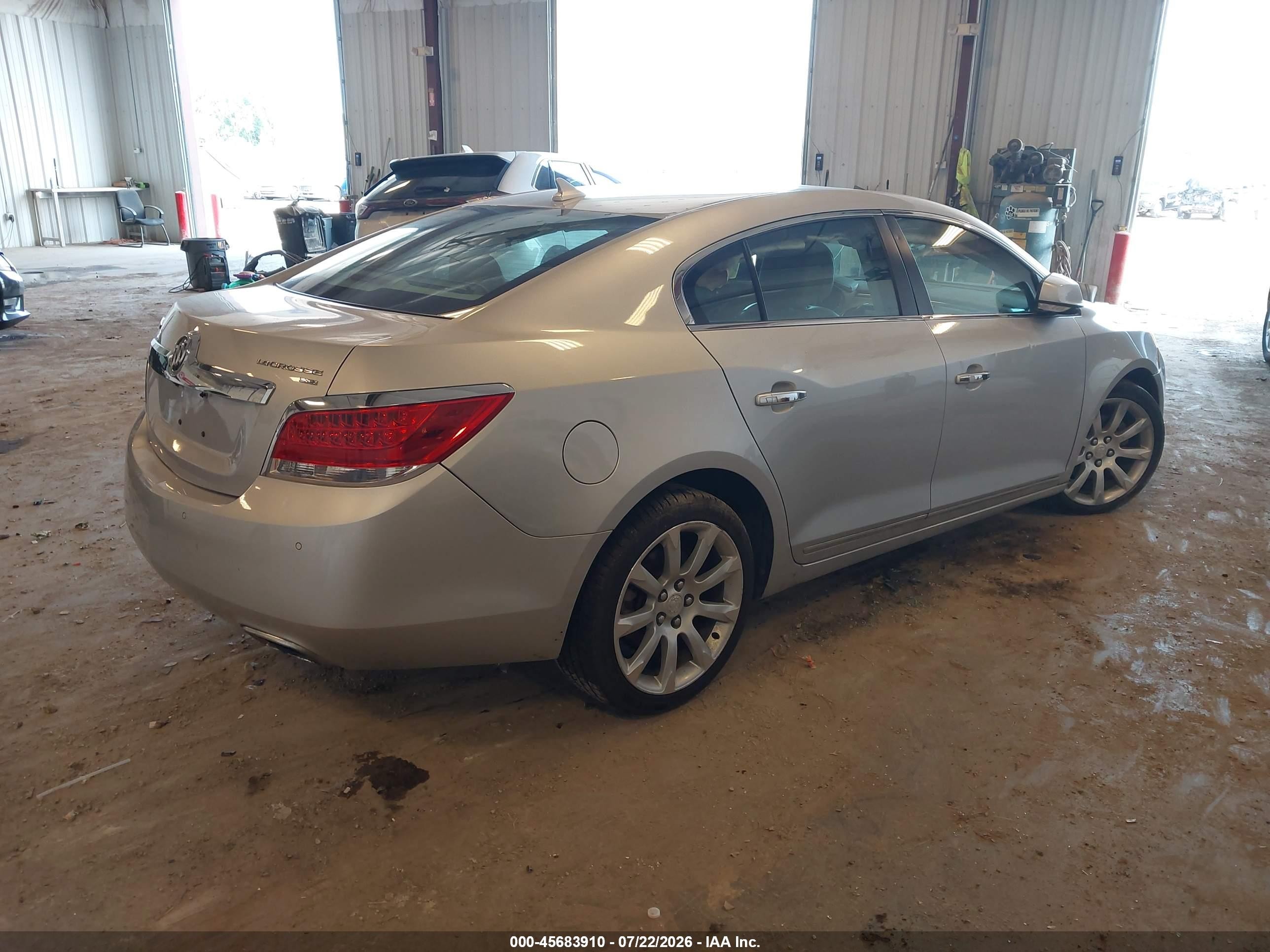 2010 Buick Lacrosse Cxs Silver vin: 1G4GE5EV8AF190710