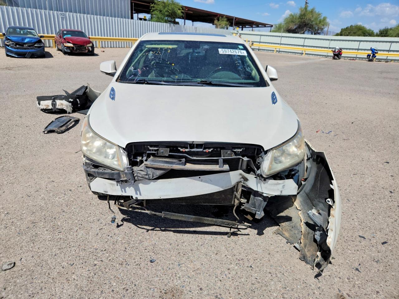 2010 Buick Lacrosse Cxs White vin: 1G4GE5EV9AF198041