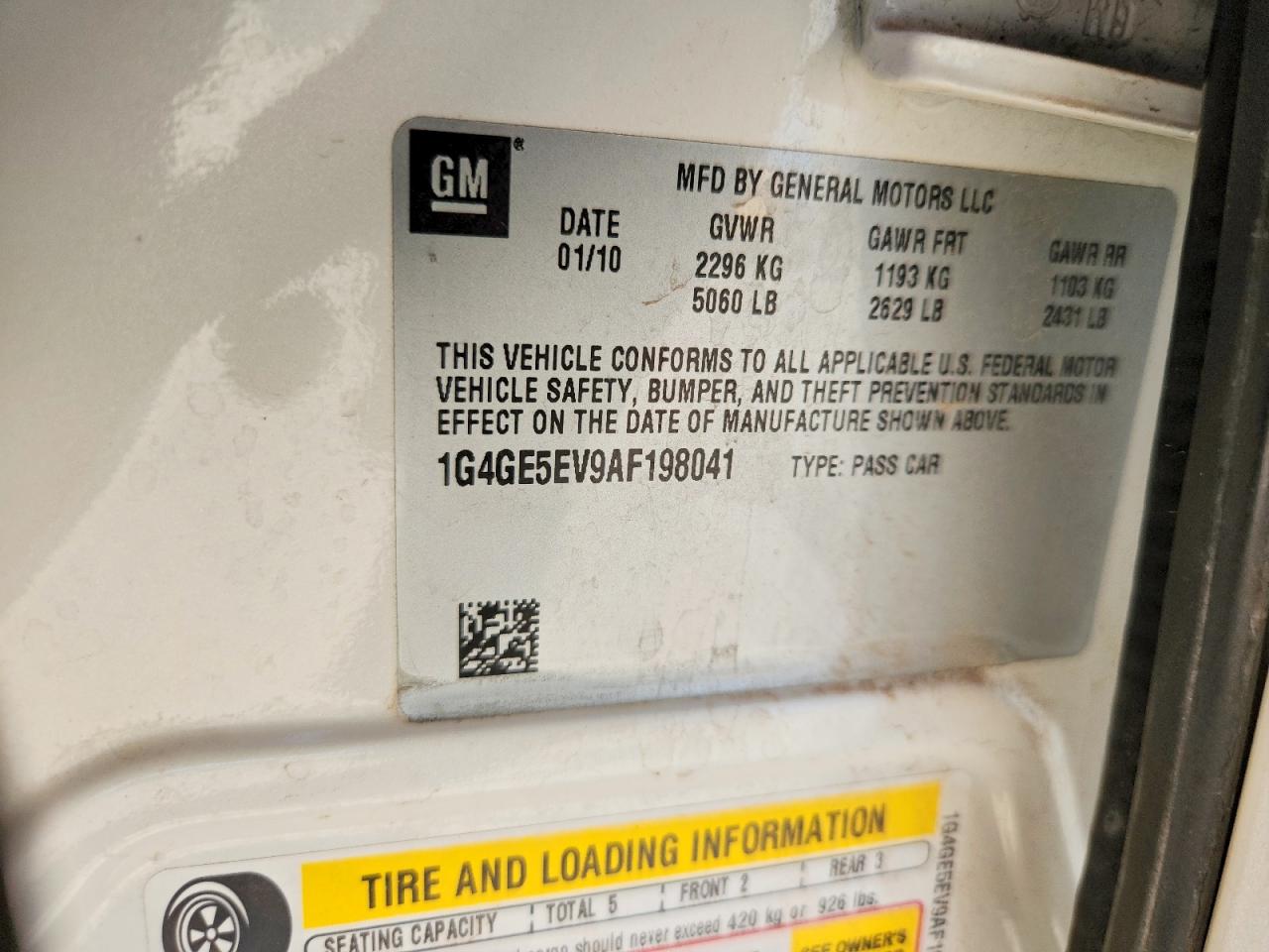 2010 Buick Lacrosse Cxs White vin: 1G4GE5EV9AF198041