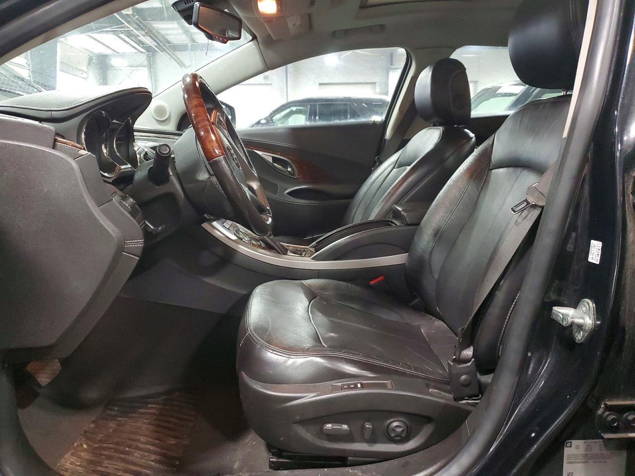2010 Buick Lacrosse Cxs Угольный vin: 1G4GE5EV9AF298303