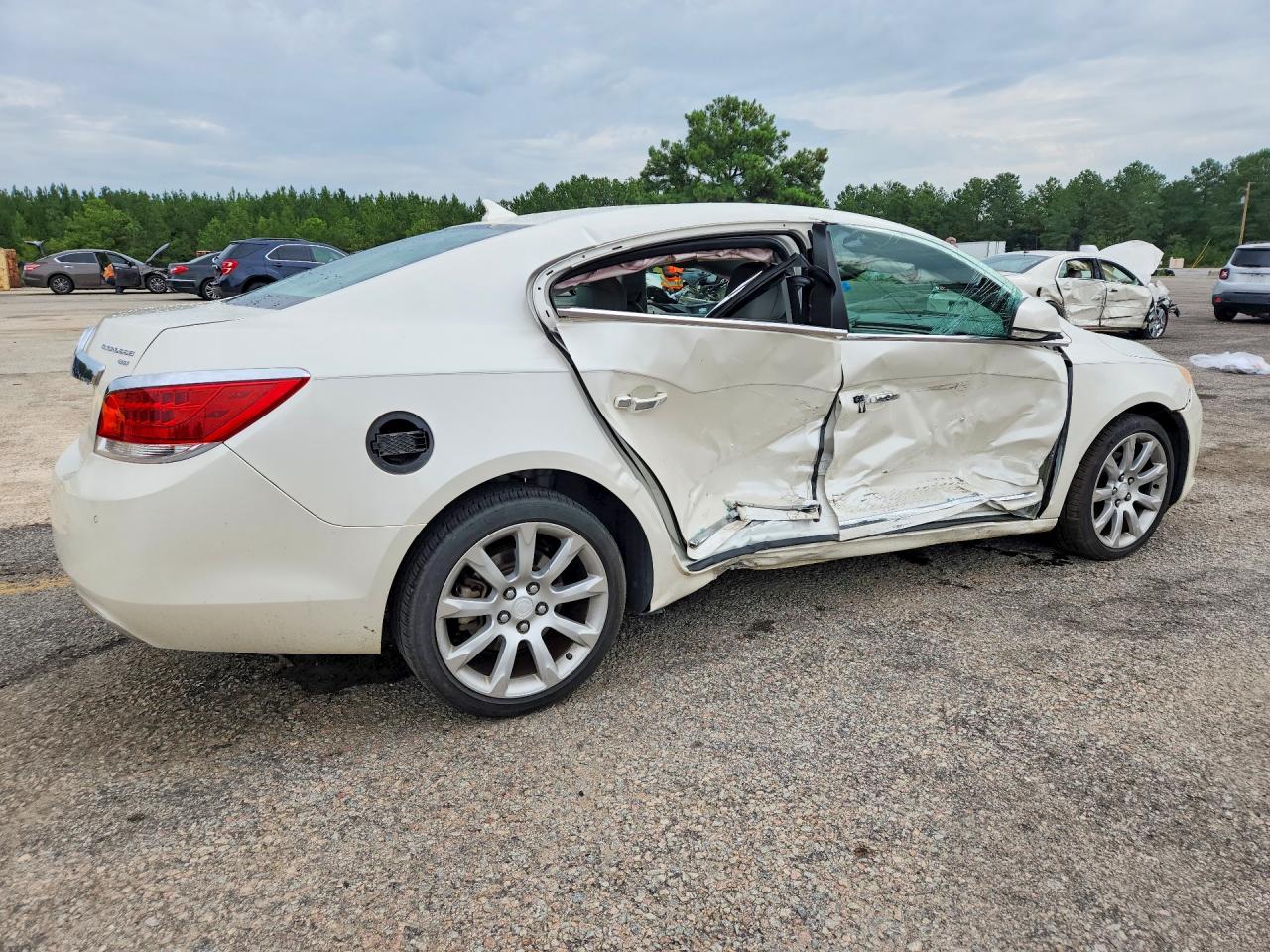 2010 Buick Lacrosse Cxs Beige vin: 1G4GE5EV9AF298978