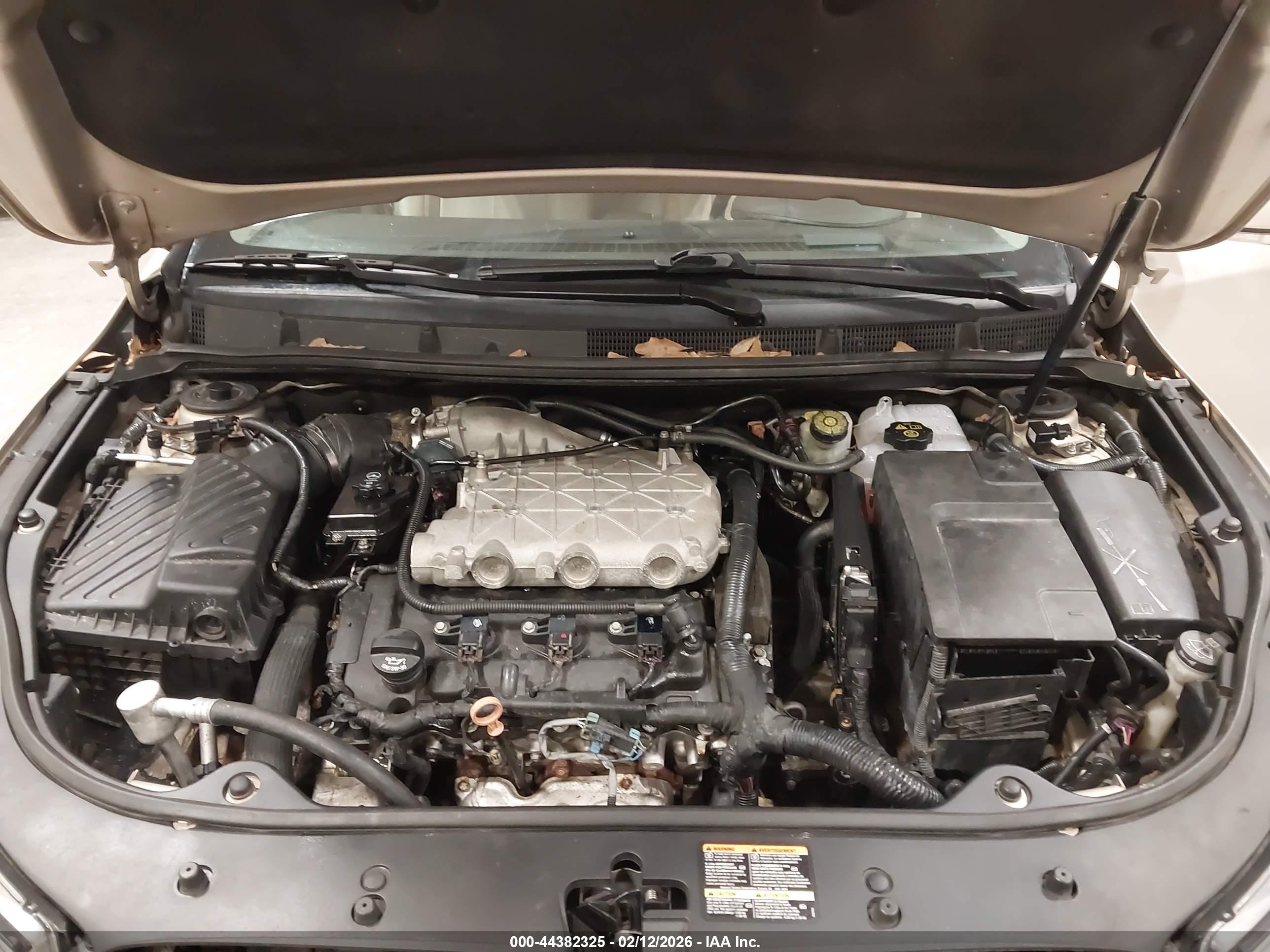 2010 Buick Lacrosse Cxs Gold vin: 1G4GE5EV9AF310384