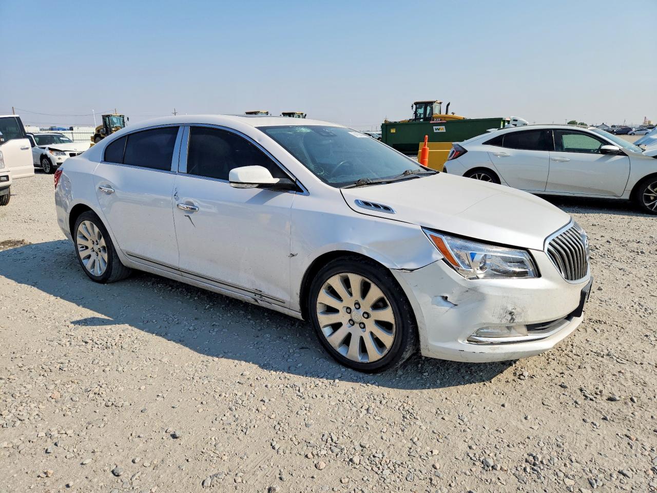 2015 Buick Lacrosse Premium White vin: 1G4GE5G33FF232302