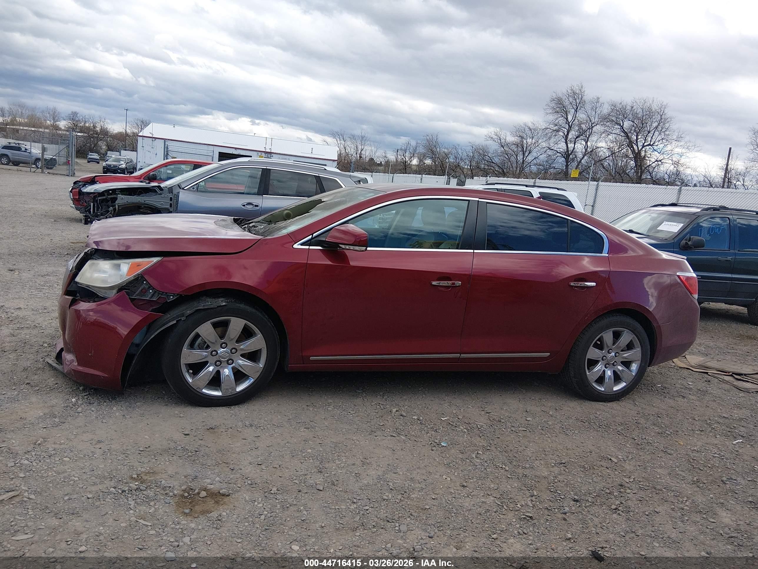 2011 Buick Lacrosse Cxs Red vin: 1G4GE5GD8BF188879