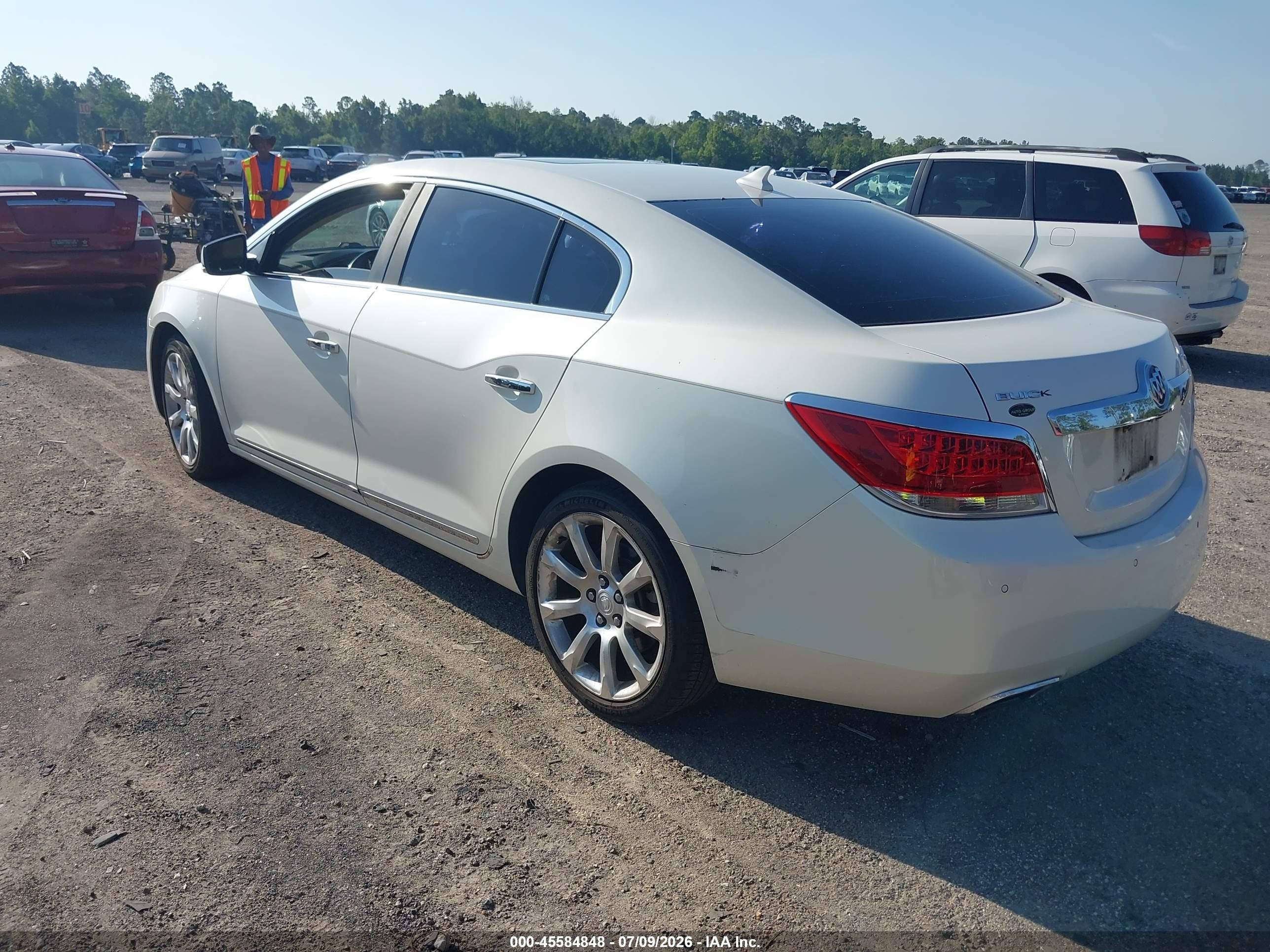 2010 Buick Lacrosse Cxs Cream vin: 1G4GE5GV0AF298784