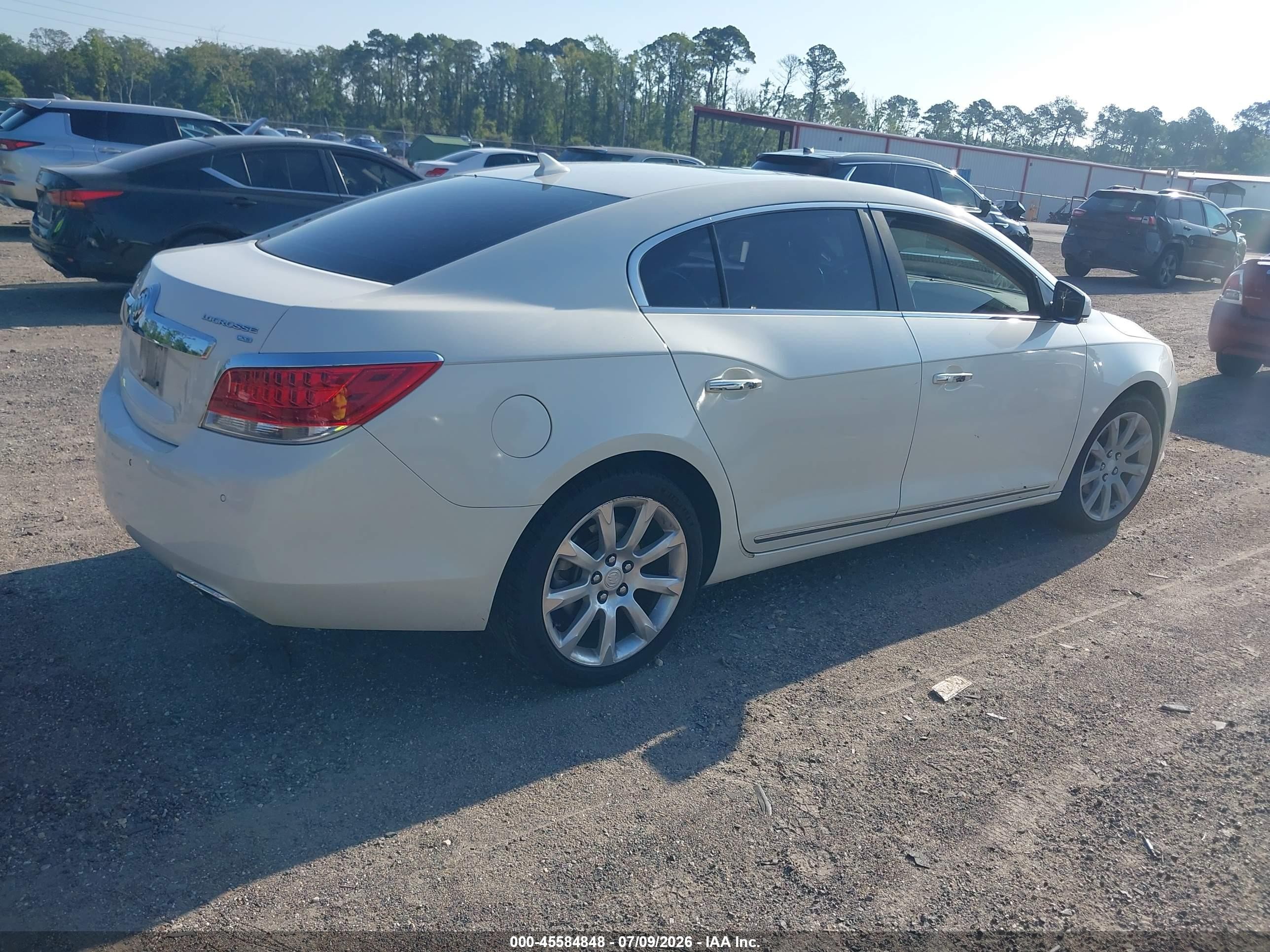 2010 Buick Lacrosse Cxs Cream vin: 1G4GE5GV0AF298784