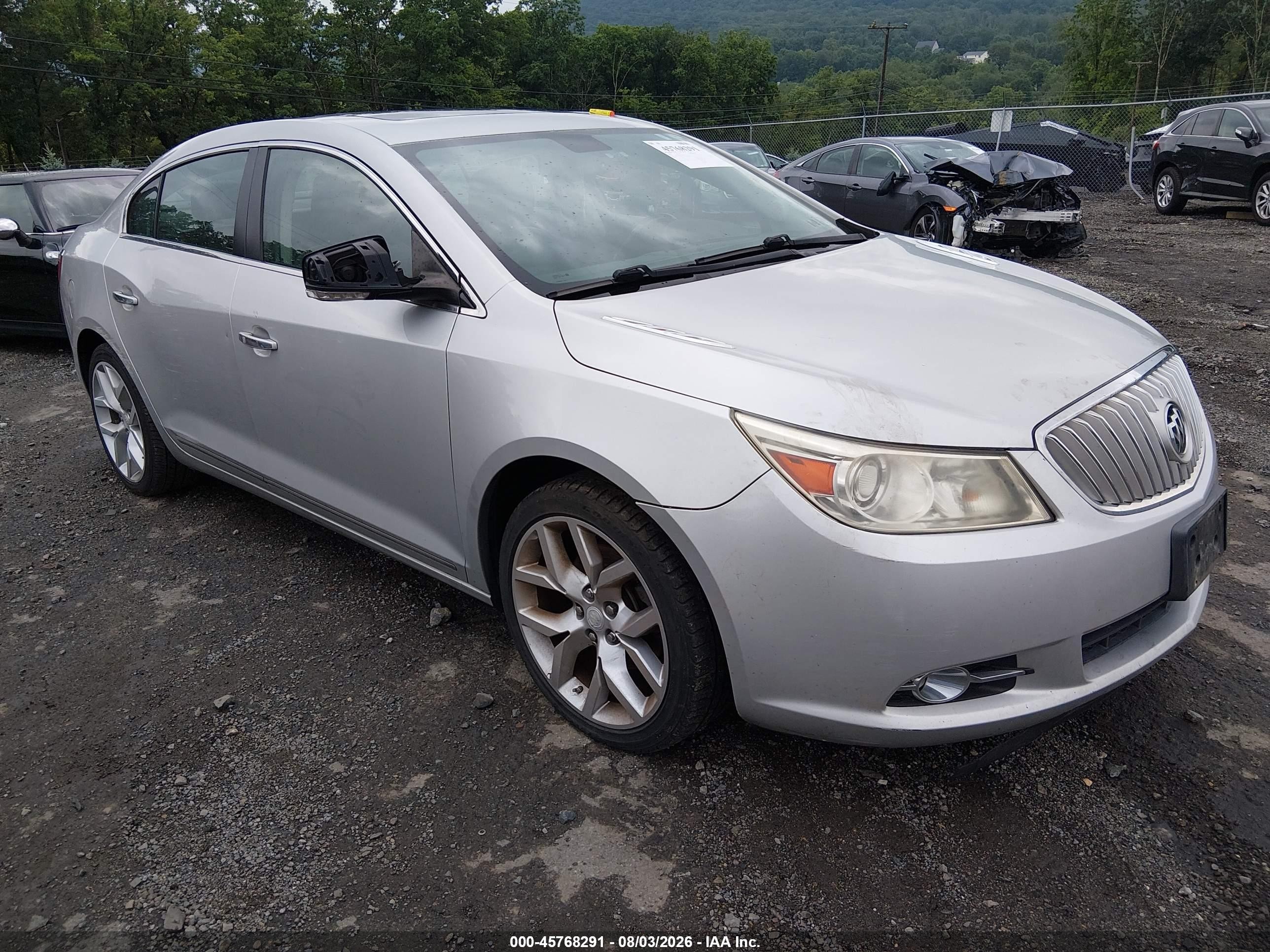 2010 Buick Lacrosse Cxs Серебряный vin: 1G4GE5GV2AF309980