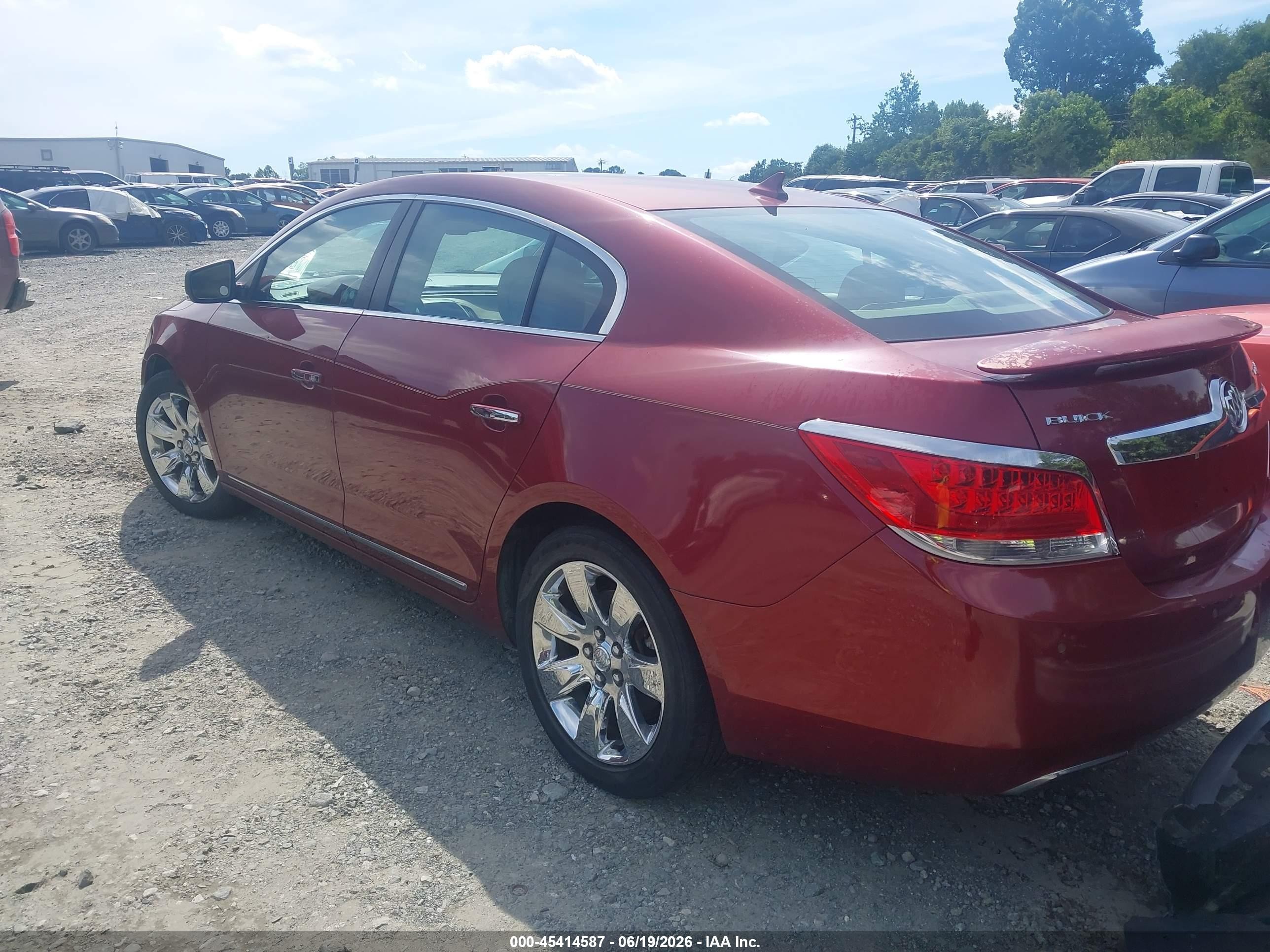2010 Buick Lacrosse Cxs Red vin: 1G4GE5GV3AF264970
