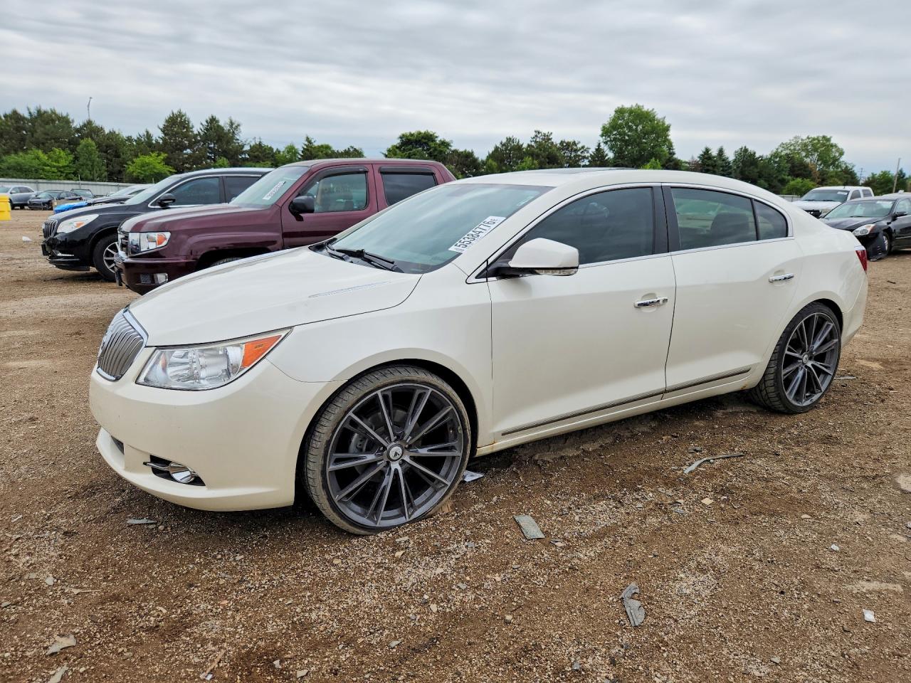 2010 Buick Lacrosse Cxs Белый vin: 1G4GE5GV5AF194128