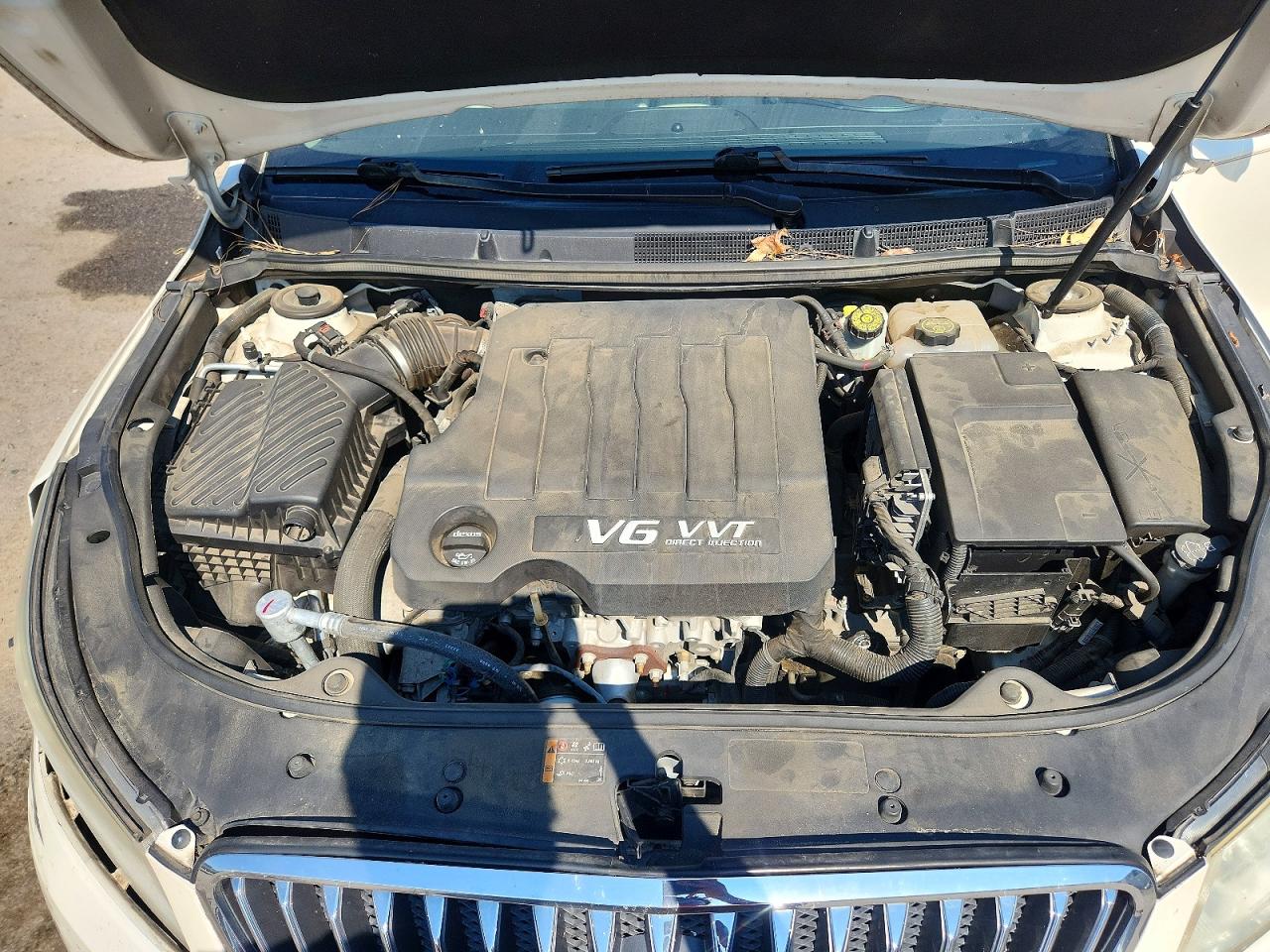 2013 Buick Lacrosse Premium Beige vin: 1G4GF5E30DF180771