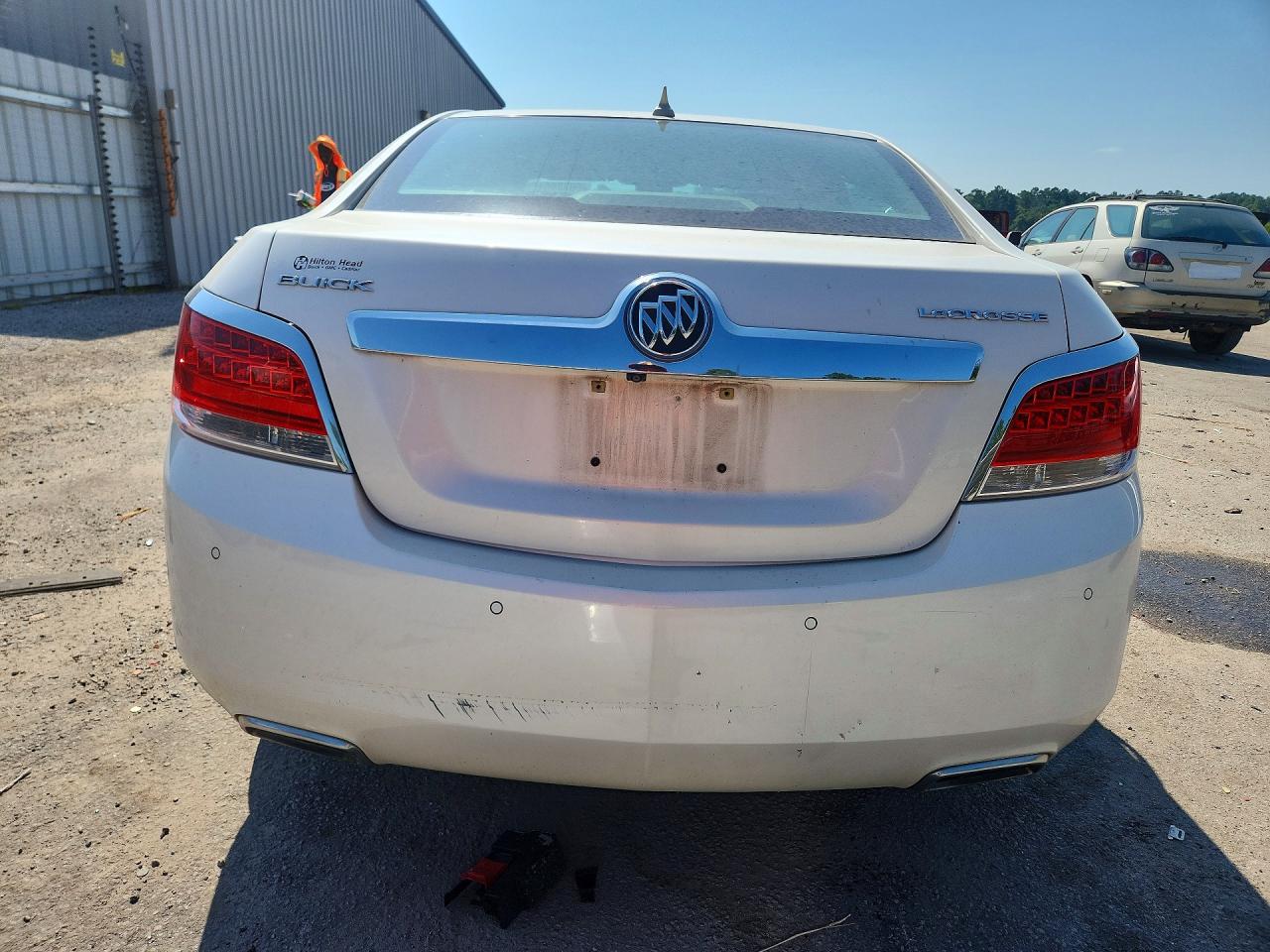 2013 Buick Lacrosse Premium Beige vin: 1G4GF5E30DF180771