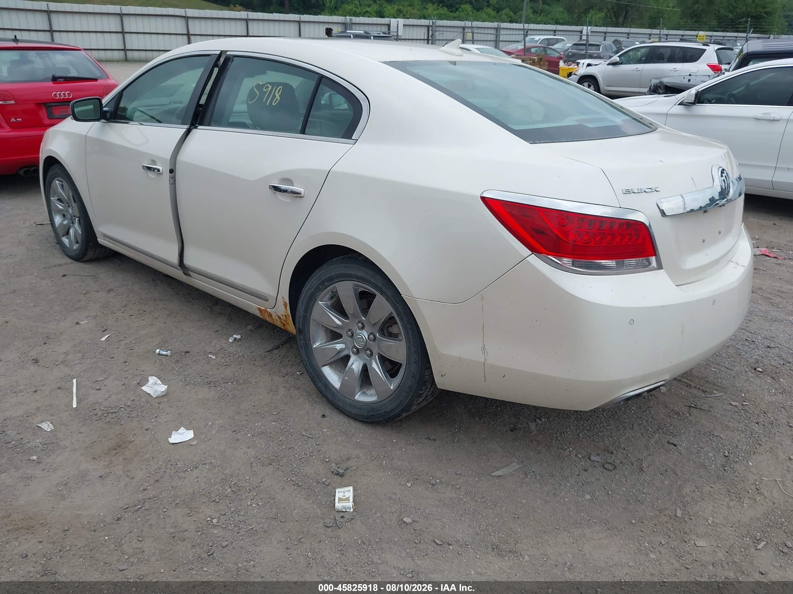 2013 Buick Lacrosse Premium 1 Group White vin: 1G4GF5E31DF195540