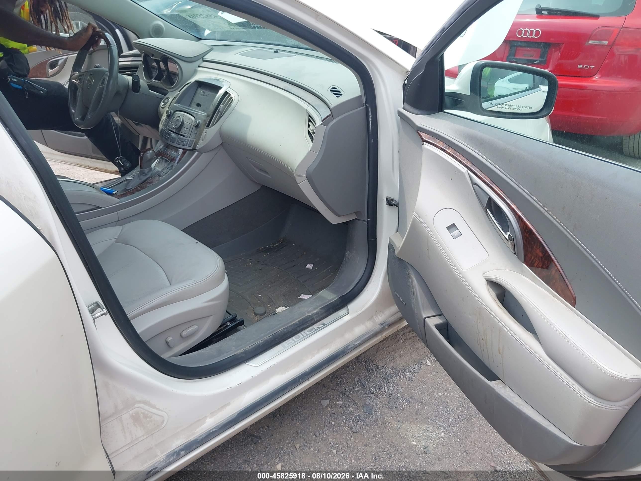 2013 Buick Lacrosse Premium 1 Group White vin: 1G4GF5E31DF195540