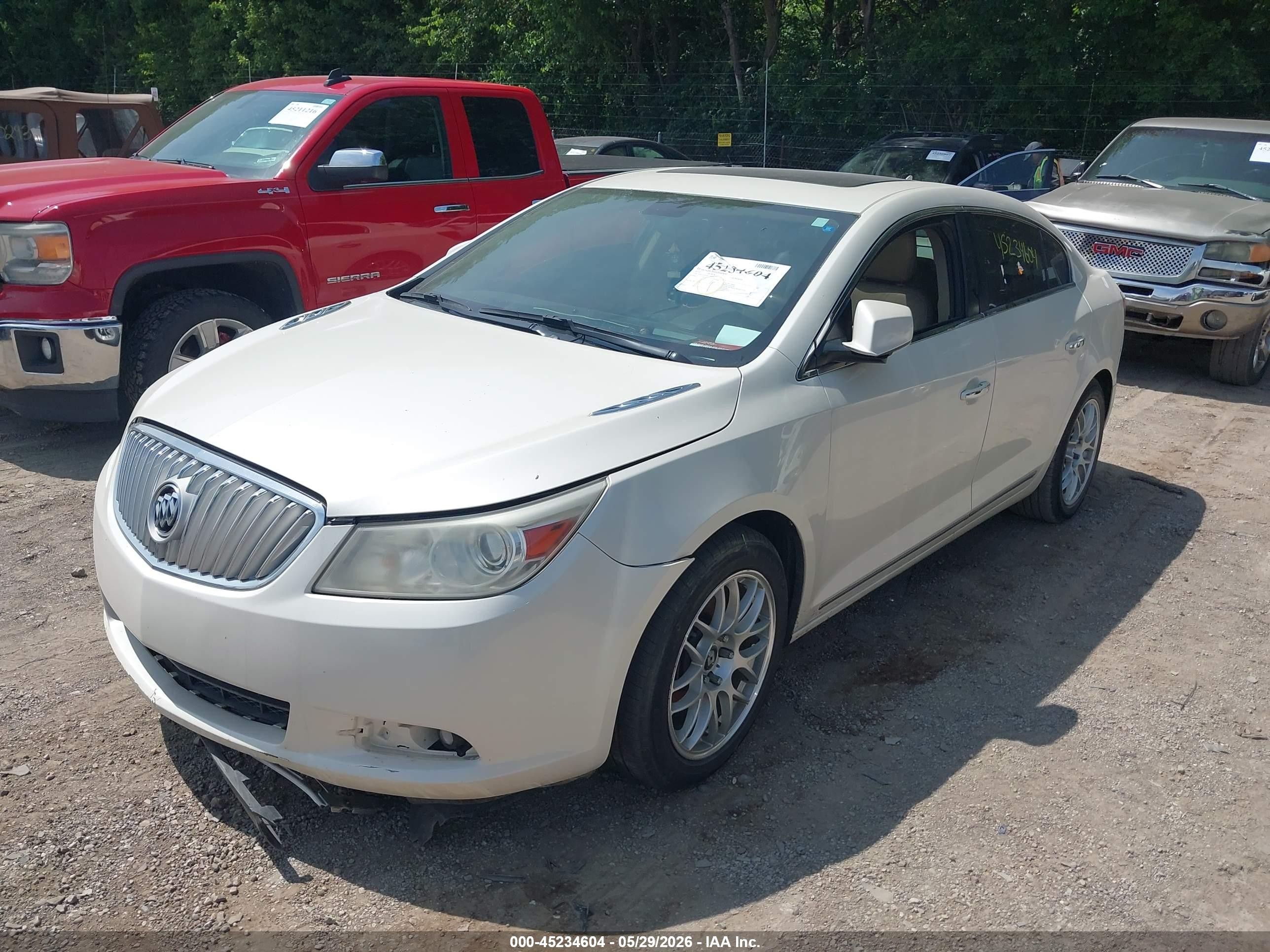 2012 Buick Lacrosse Premium 2 Group White vin: 1G4GF5E32CF188787