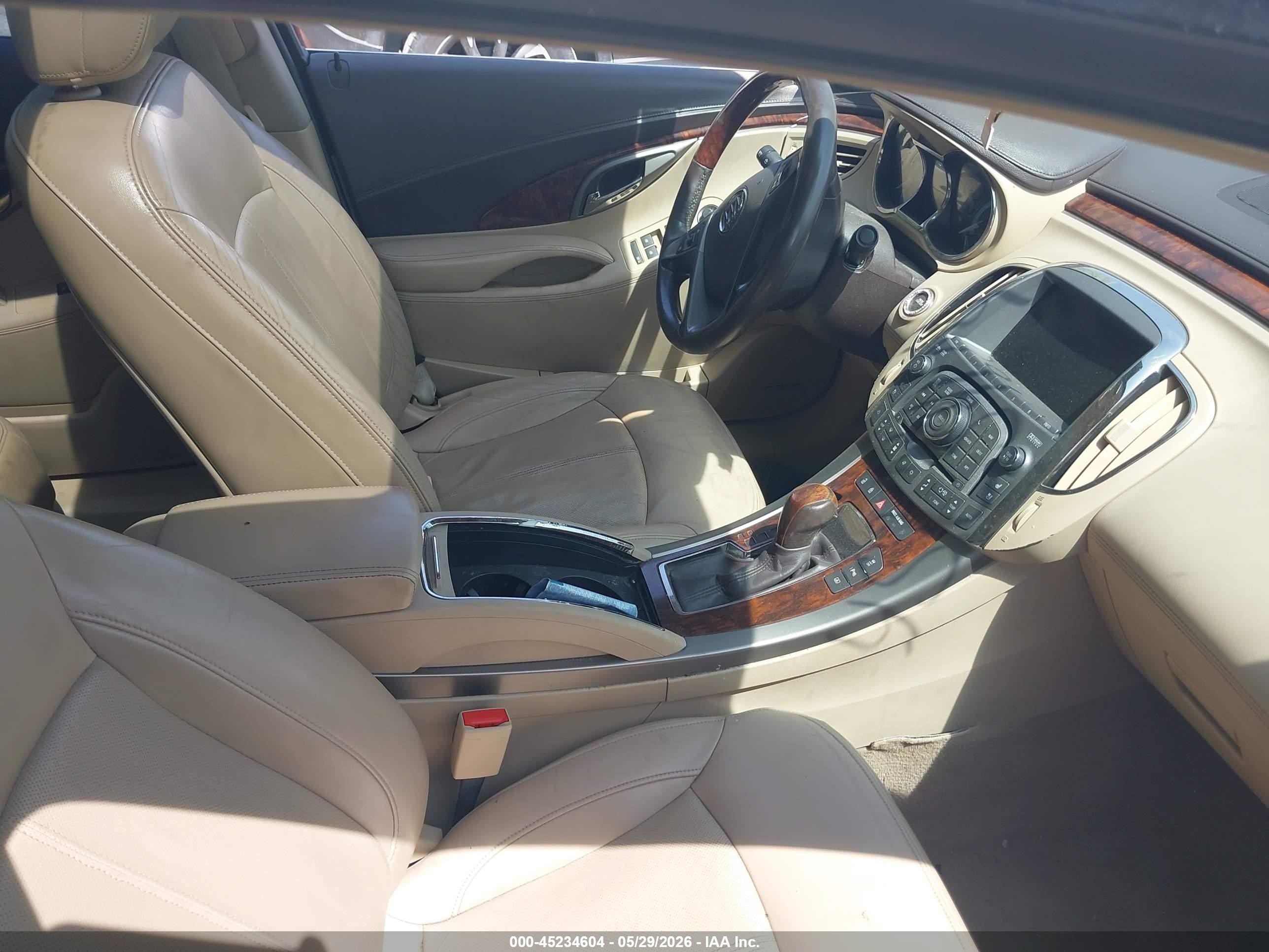 2012 Buick Lacrosse Premium 2 Group White vin: 1G4GF5E32CF188787