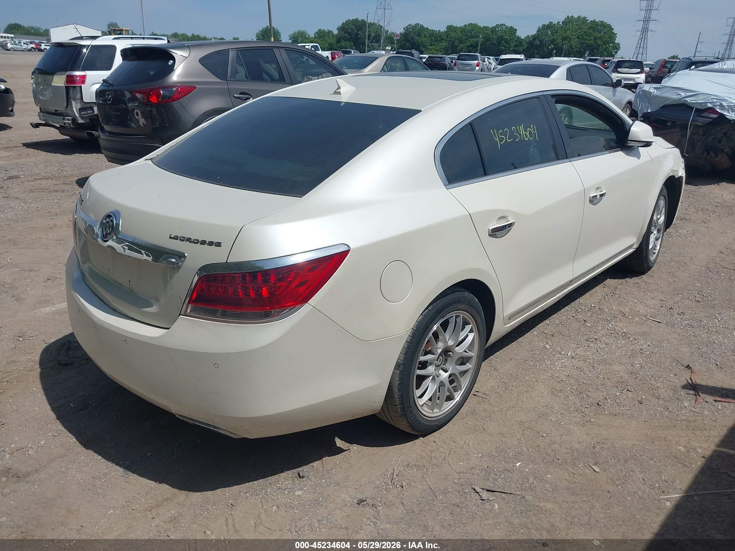 2012 Buick Lacrosse Premium 2 Group White vin: 1G4GF5E32CF188787