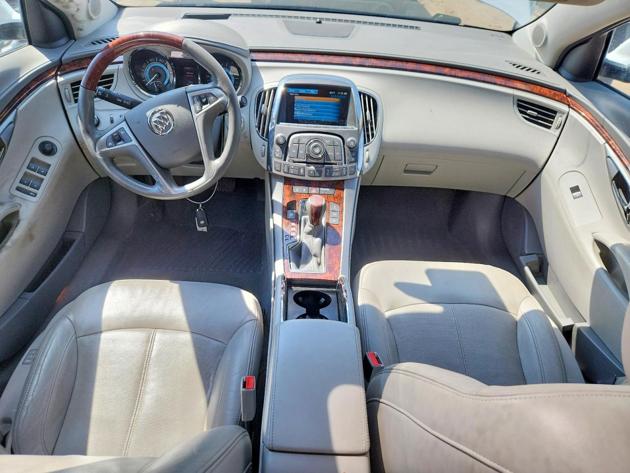 2013 Buick Lacrosse Premium Белый vin: 1G4GF5E32DF304183
