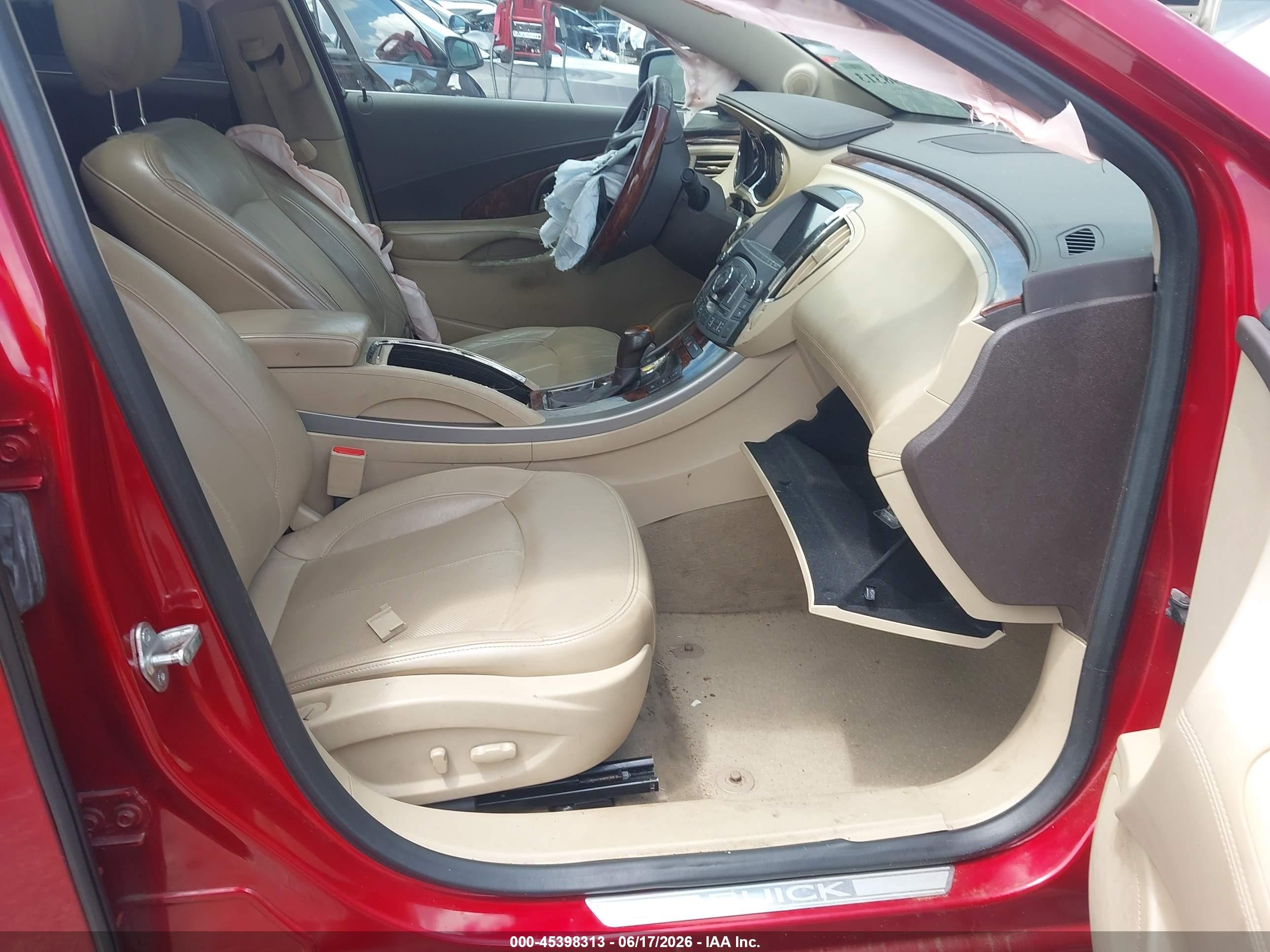 2013 Buick Lacrosse Premium 1 Group Red vin: 1G4GF5E33DF309490
